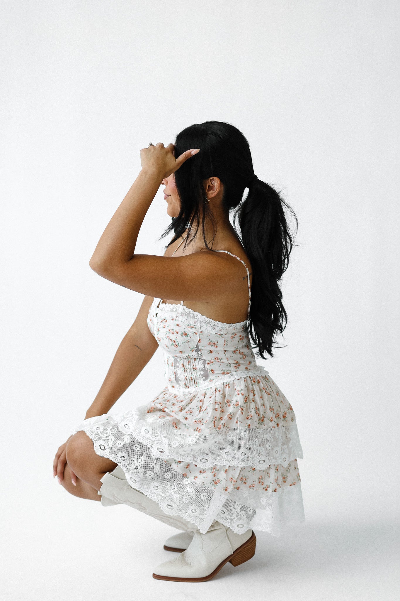 FINLY FLORAL LACE DRESS - SMALL FINLY FLORAL LACE DRESS - SMALL