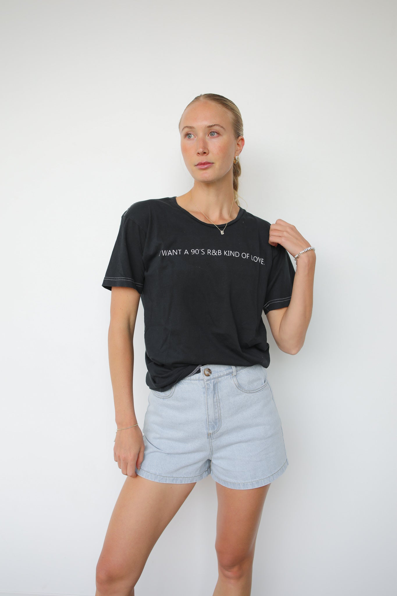 90s LOVE GRAPHIC OVERSIZED TEE