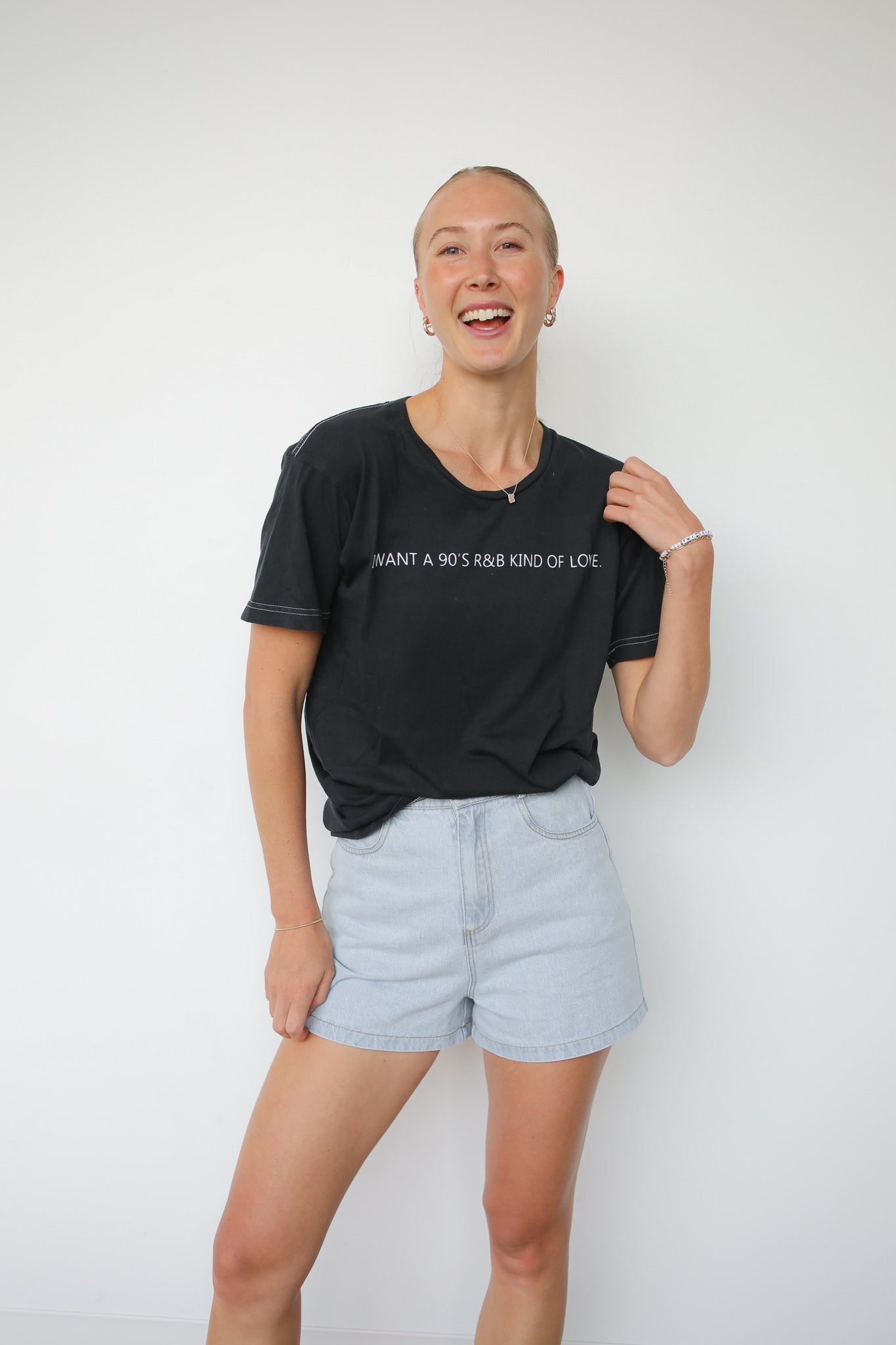 90s LOVE GRAPHIC OVERSIZED TEE