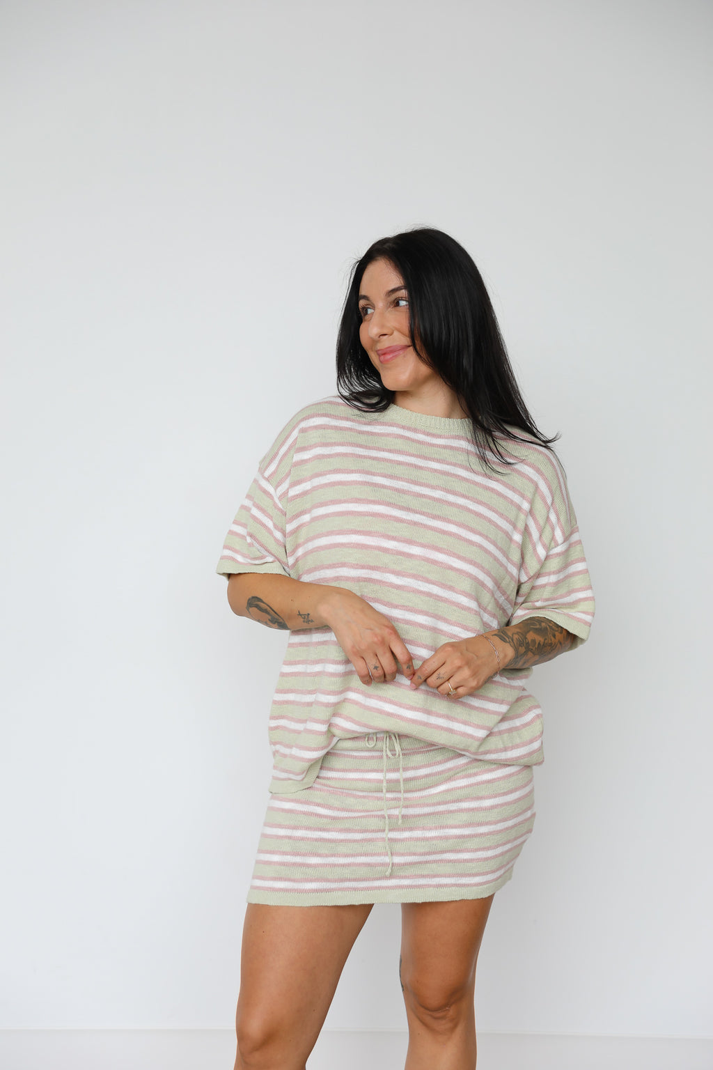 DAQURI'S + SUNSHINE KNIT SKIRT SET