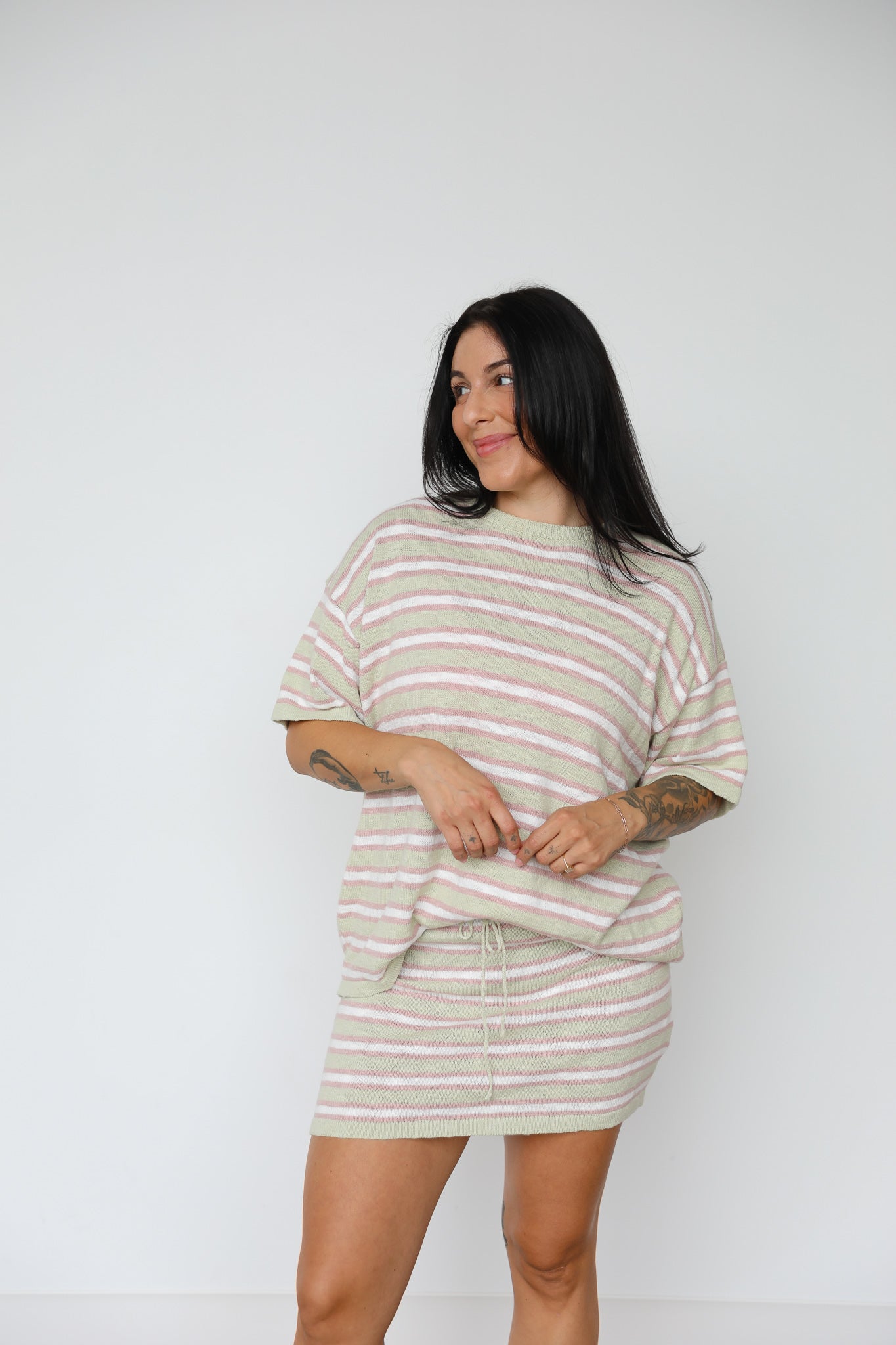 DAQURI'S + SUNSHINE KNIT SKIRT SET