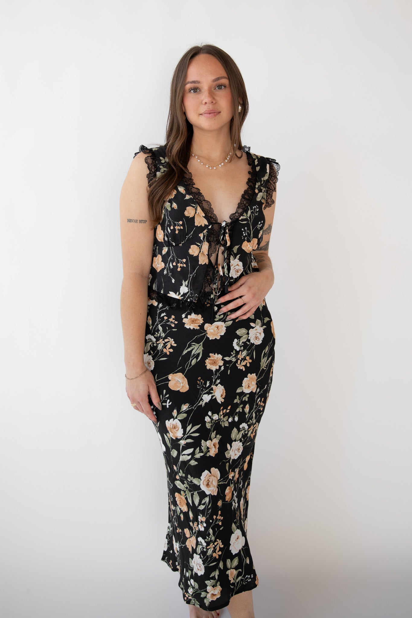 WHEN IN ROME LACE DETAIL TOP