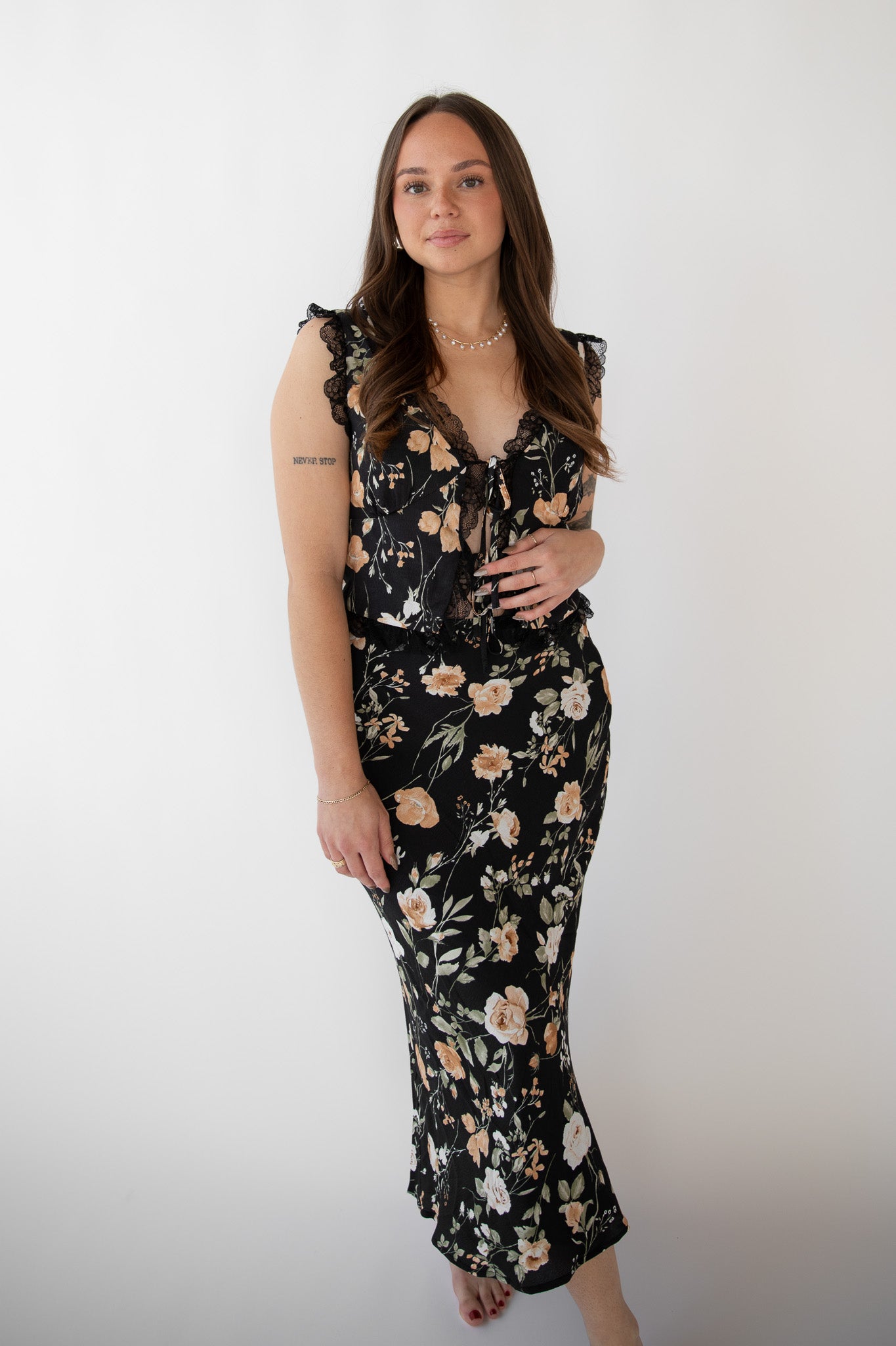 WHEN IN ROME LACE DETAIL TOP