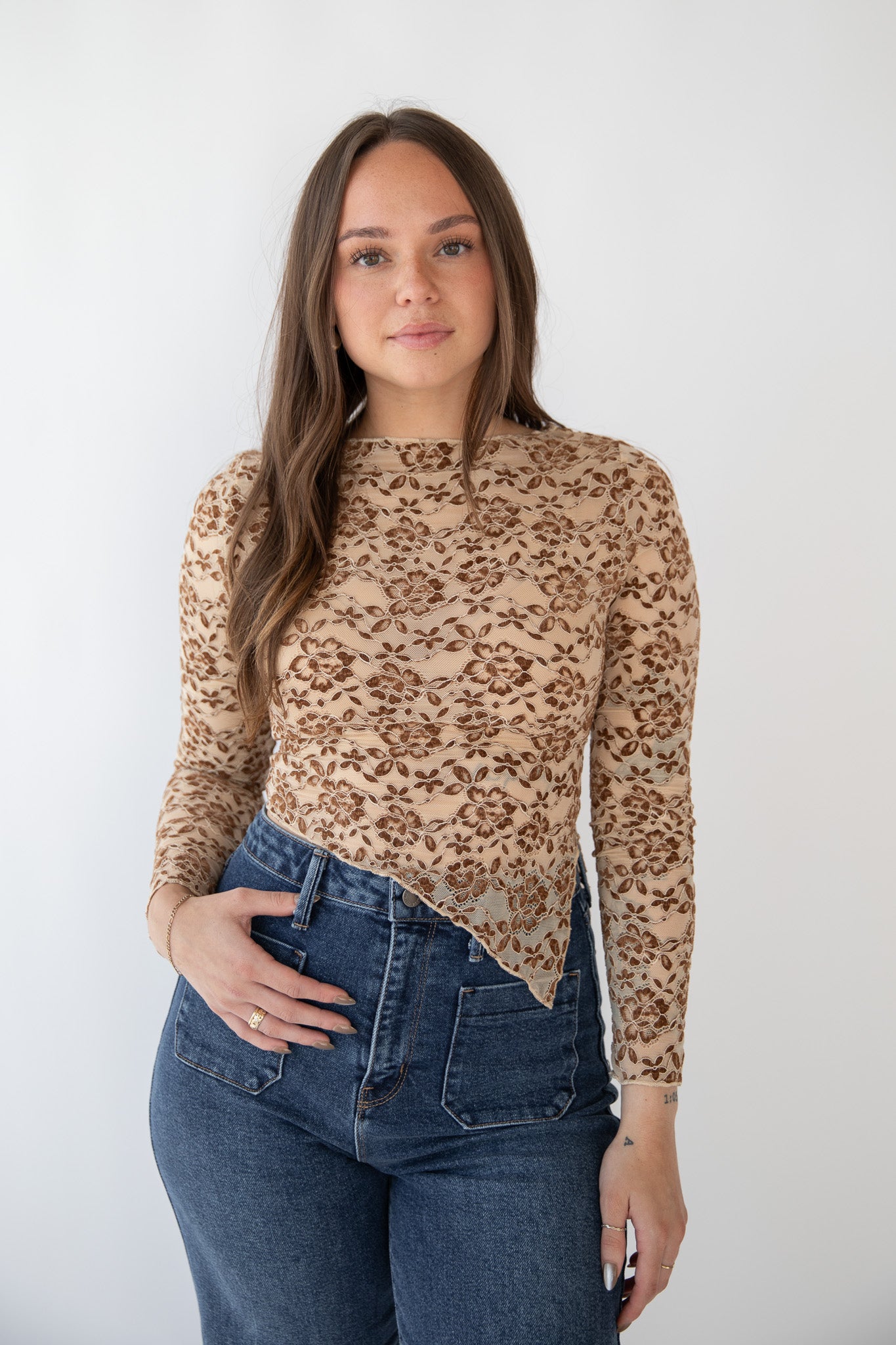 BEATRICE LACE LONG SLEEVE