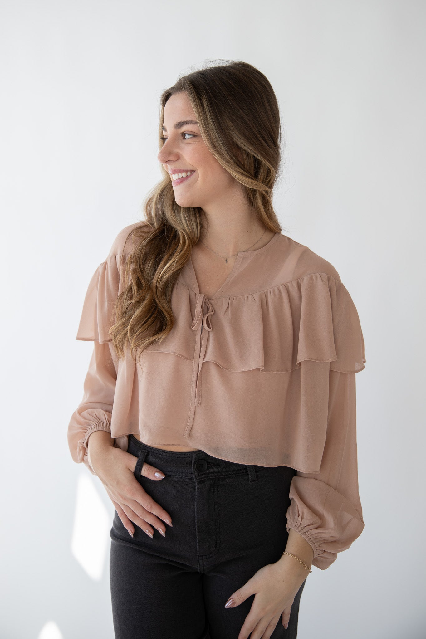 BLUSH PETAL CROPPED BLOUSE