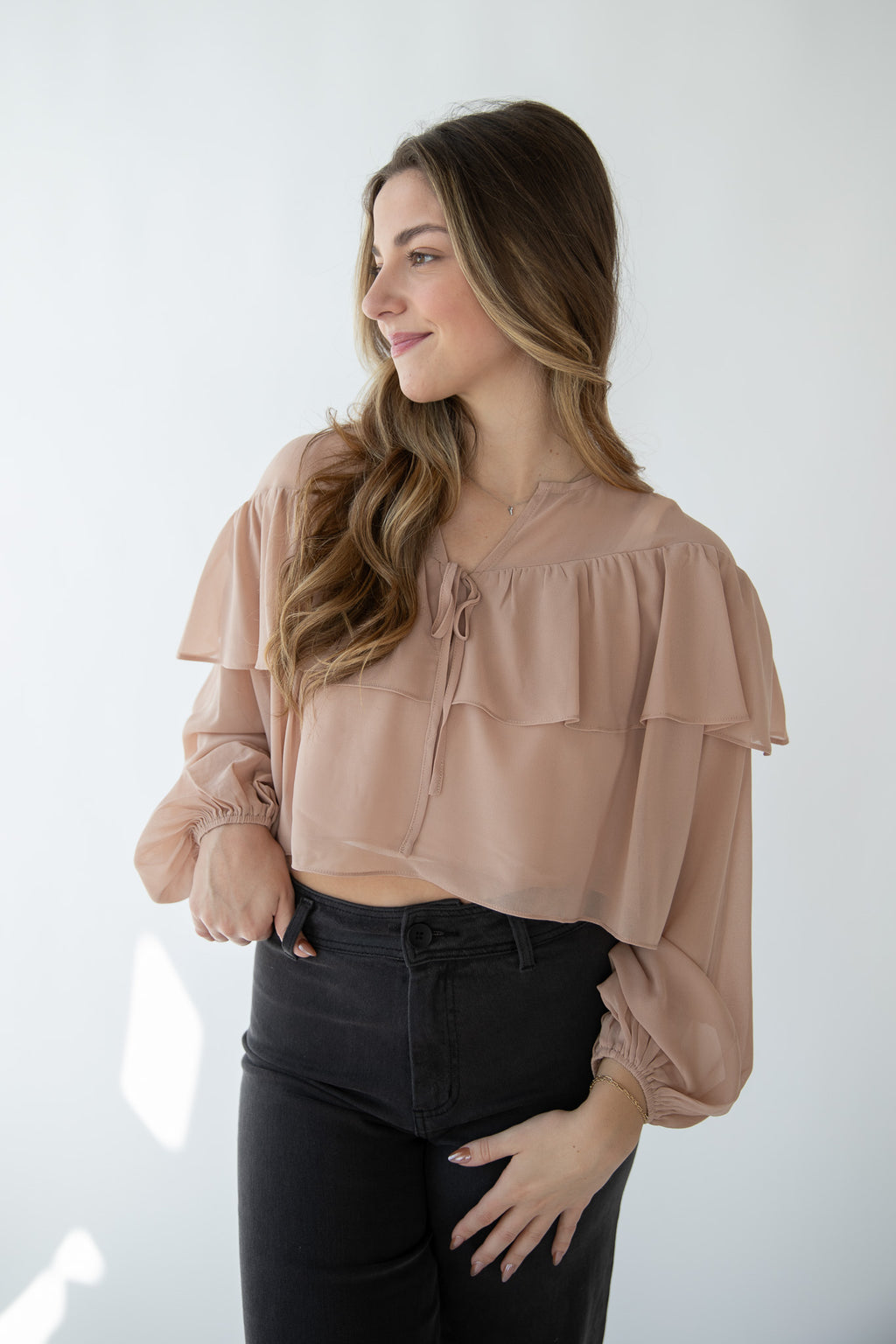 BLUSH PETAL CROPPED BLOUSE
