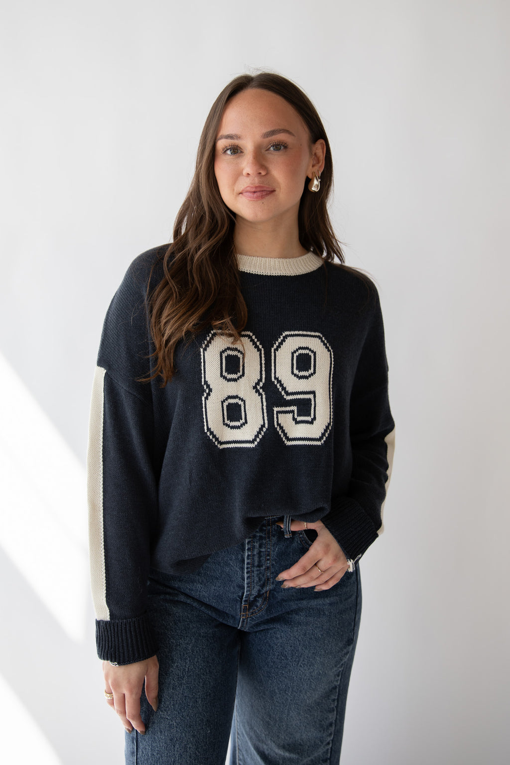 89 CREWNECK SWEATER