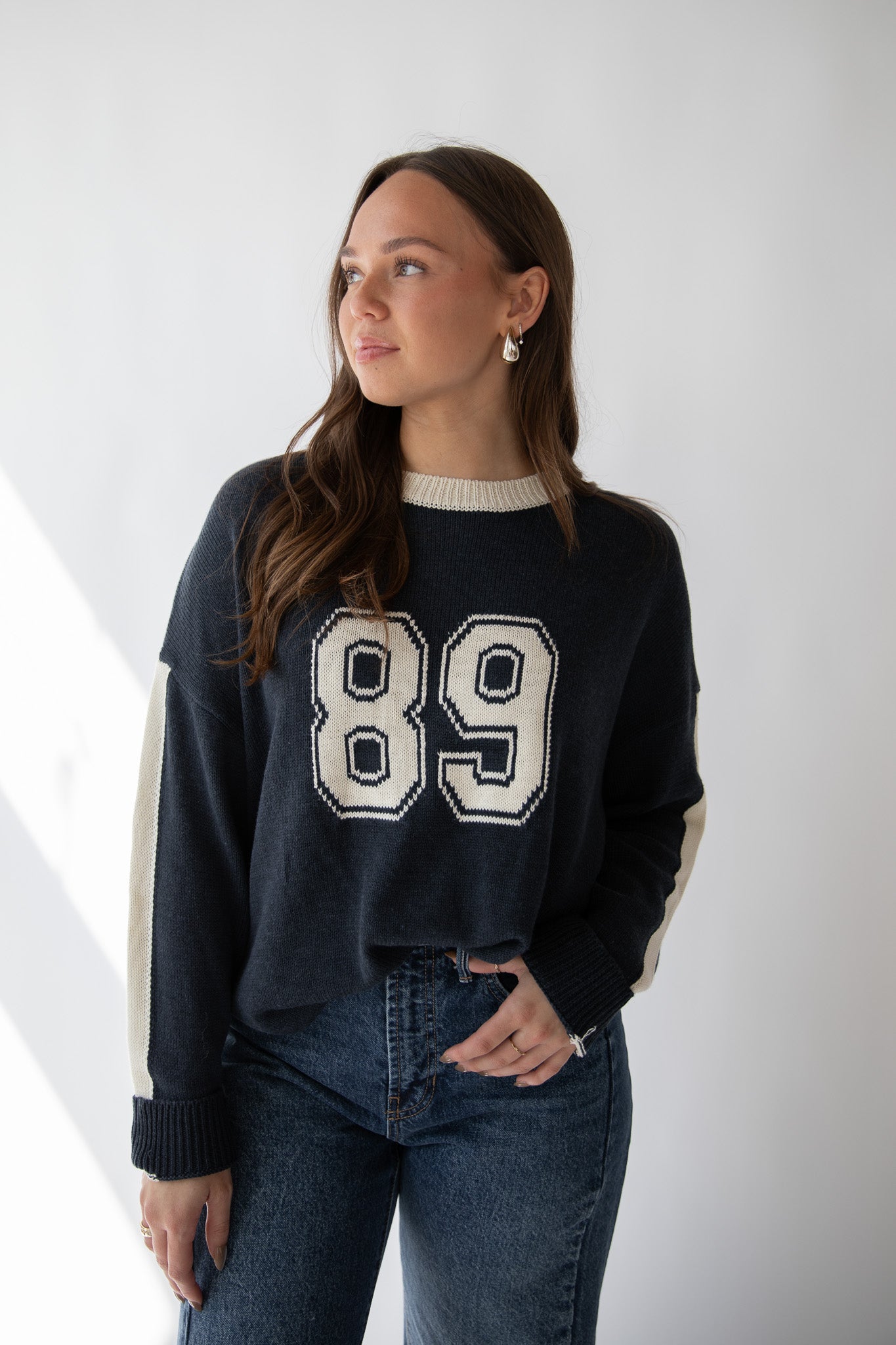 89 CREWNECK SWEATER