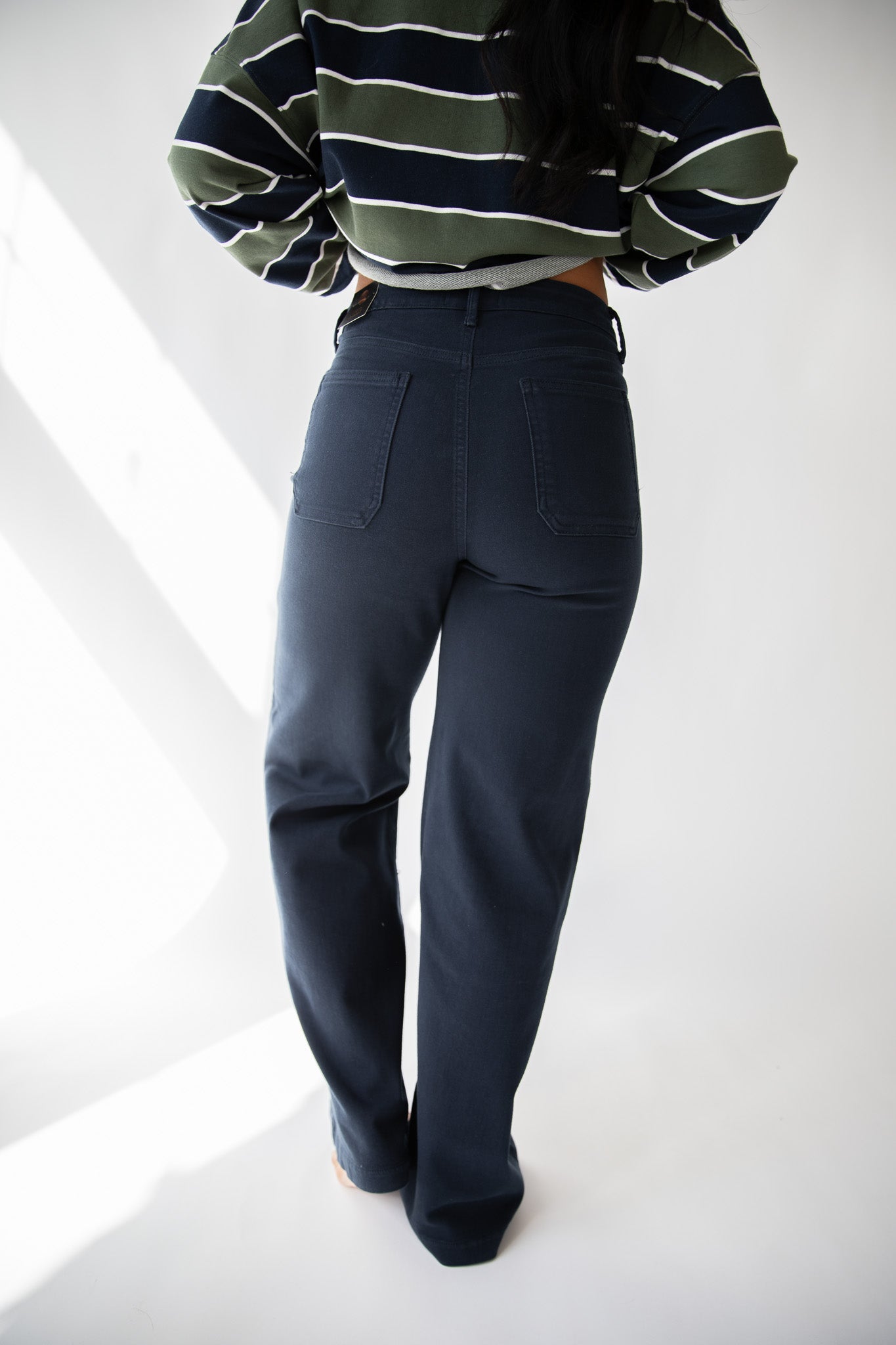 NAVY PATCH POCKET WIDE LEG PANT