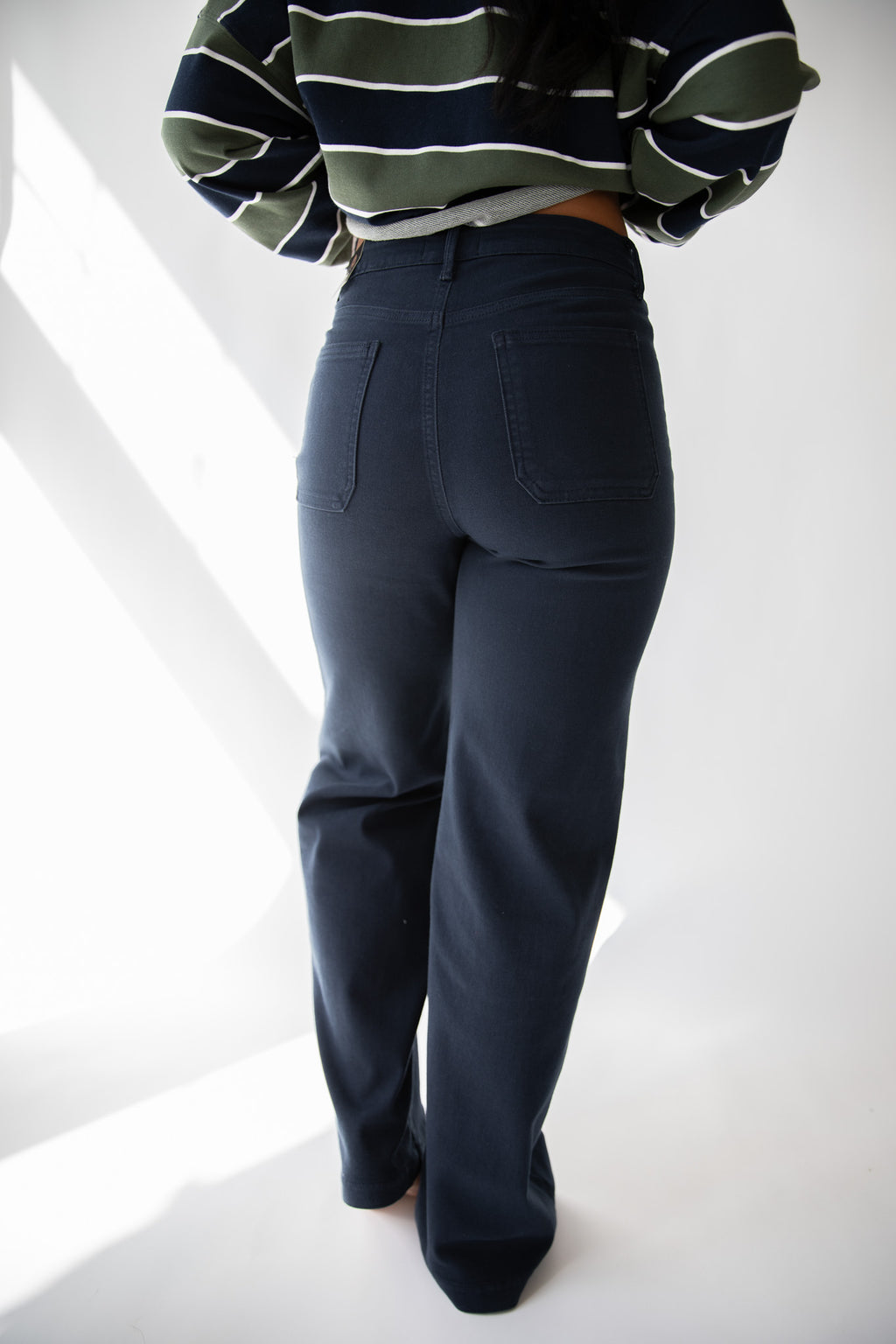 NAVY PATCH POCKET WIDE LEG PANT