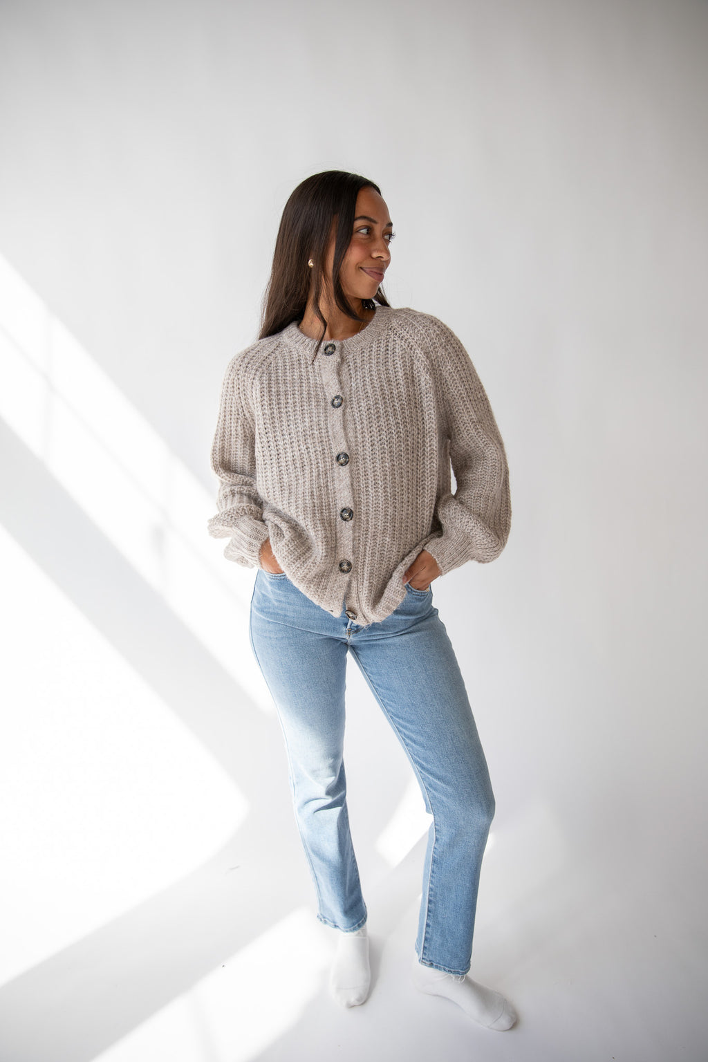 MOONRISING ROUND NECK CARDIGAN