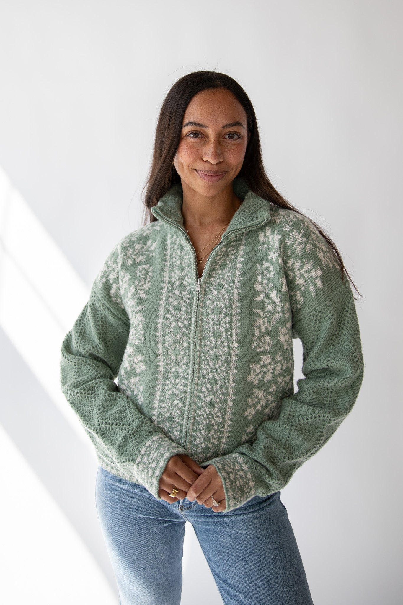 MOSS & MIST ZIP-UP SWEATER