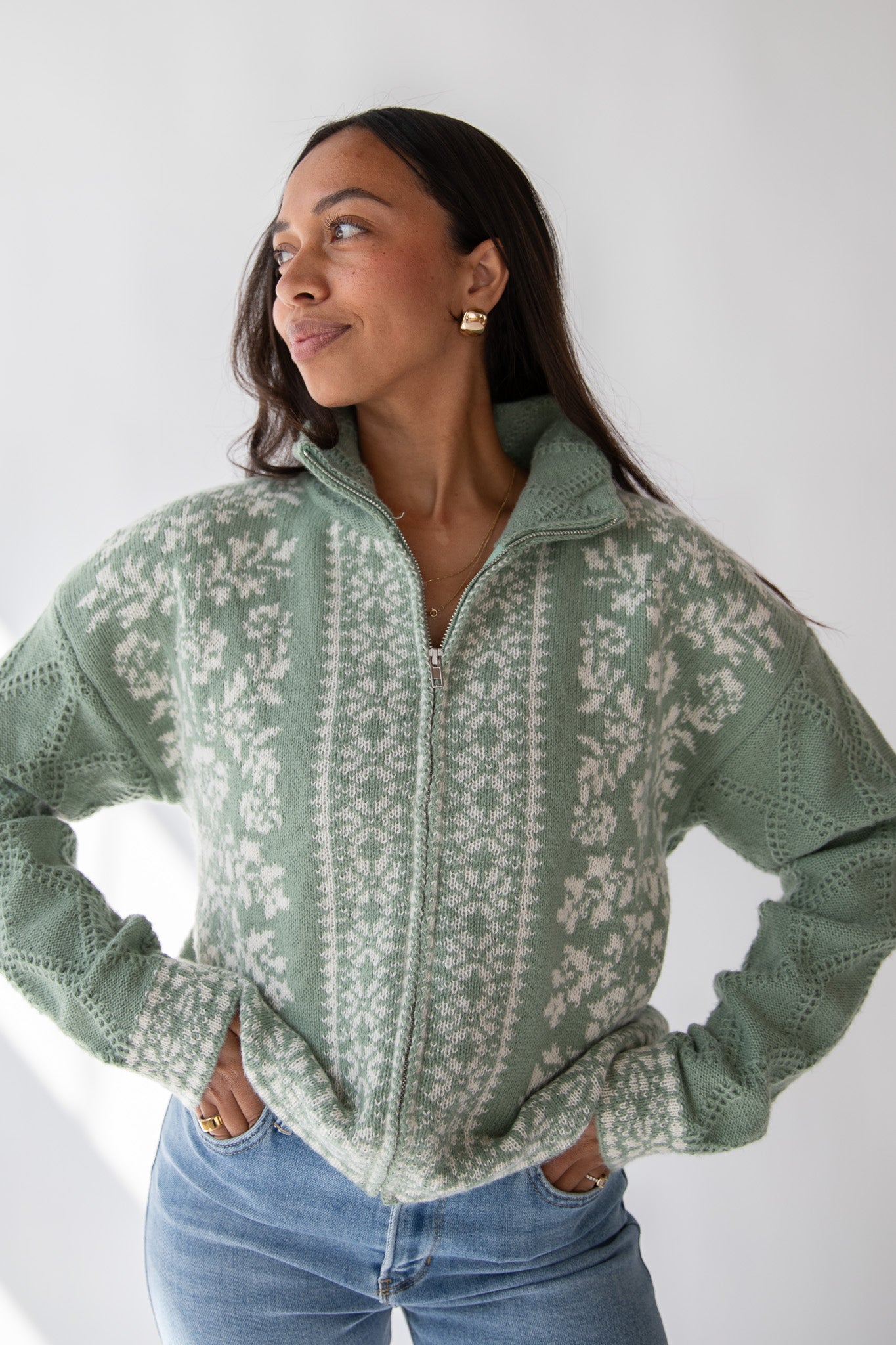 MOSS & MIST ZIP-UP SWEATER