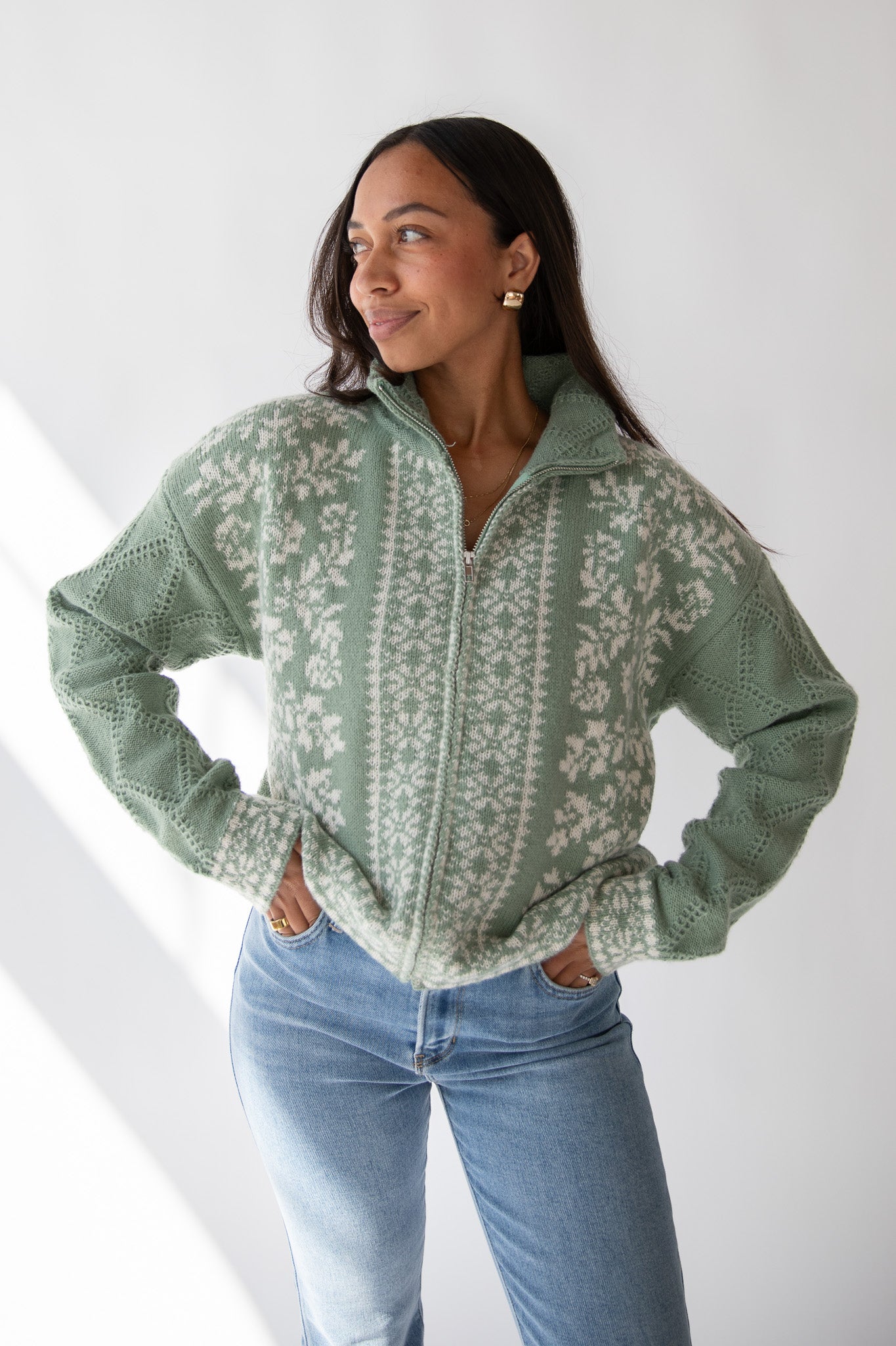 MOSS & MIST ZIP-UP SWEATER