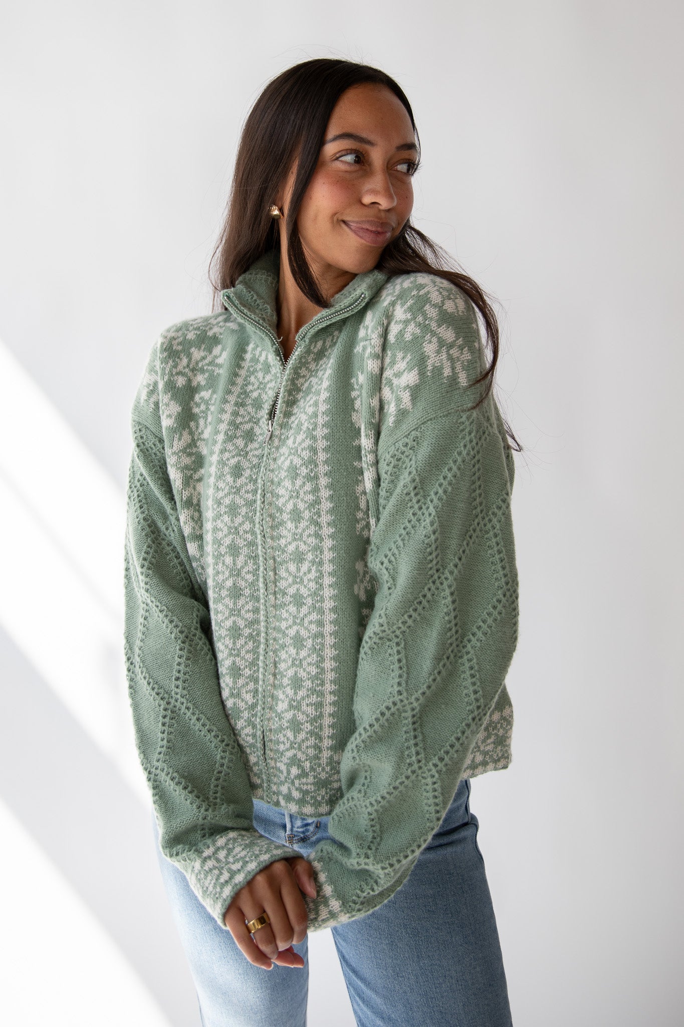 MOSS & MIST ZIP-UP SWEATER