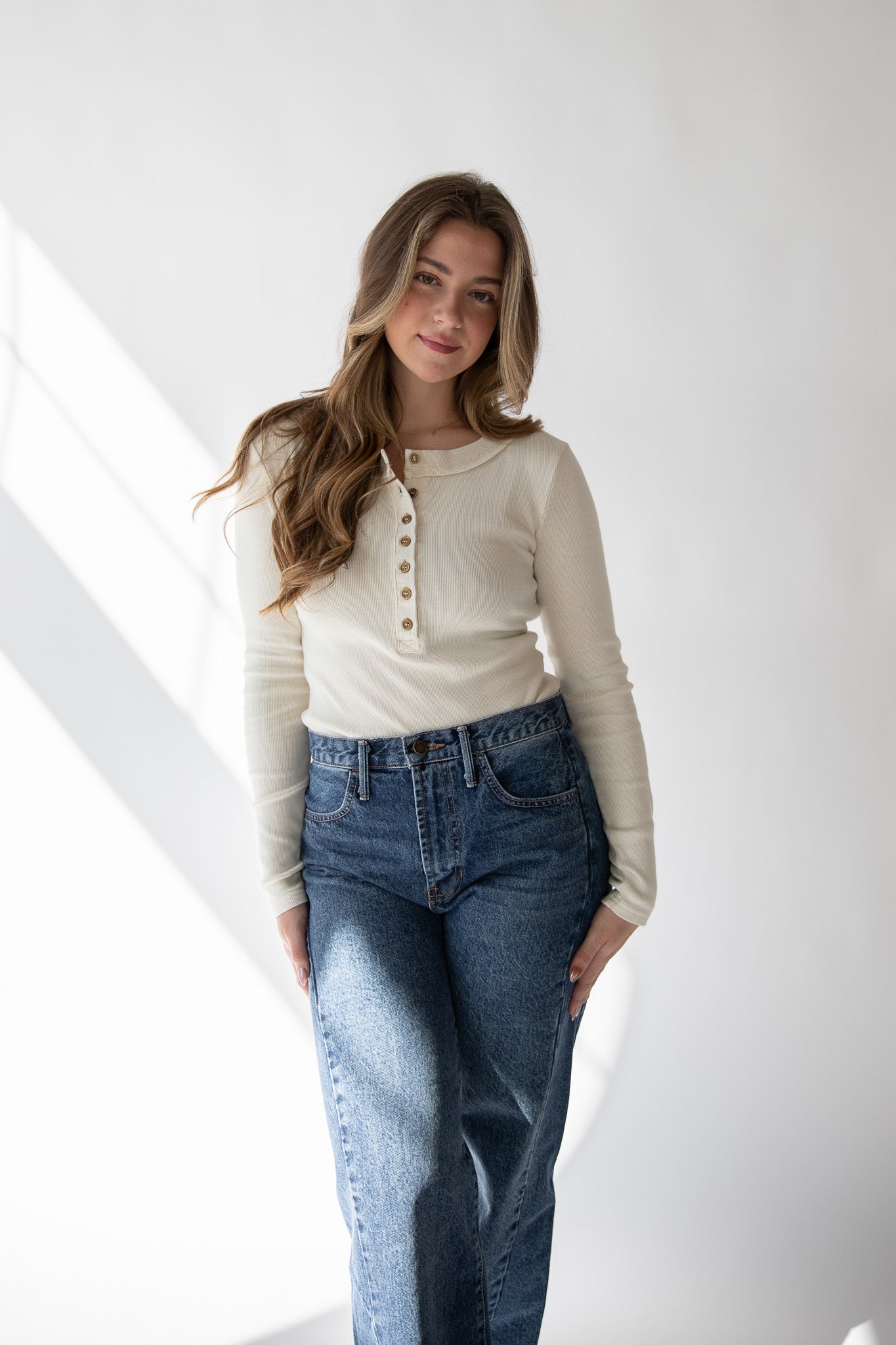 OLIVIA HENLEY KNIT TOP