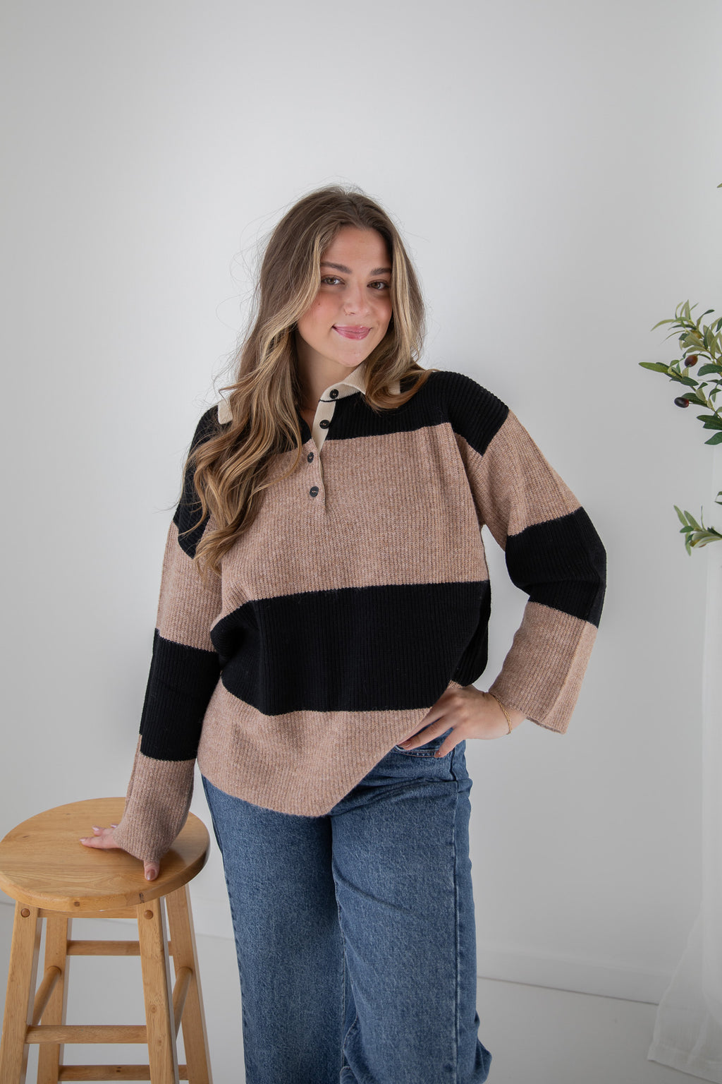 GENEVIEVE POLO STRIPED SWEATER