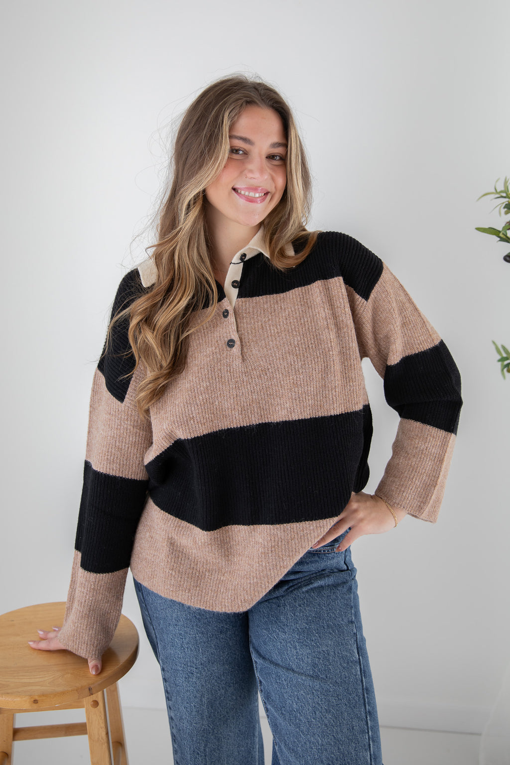 GENEVIEVE POLO STRIPED SWEATER