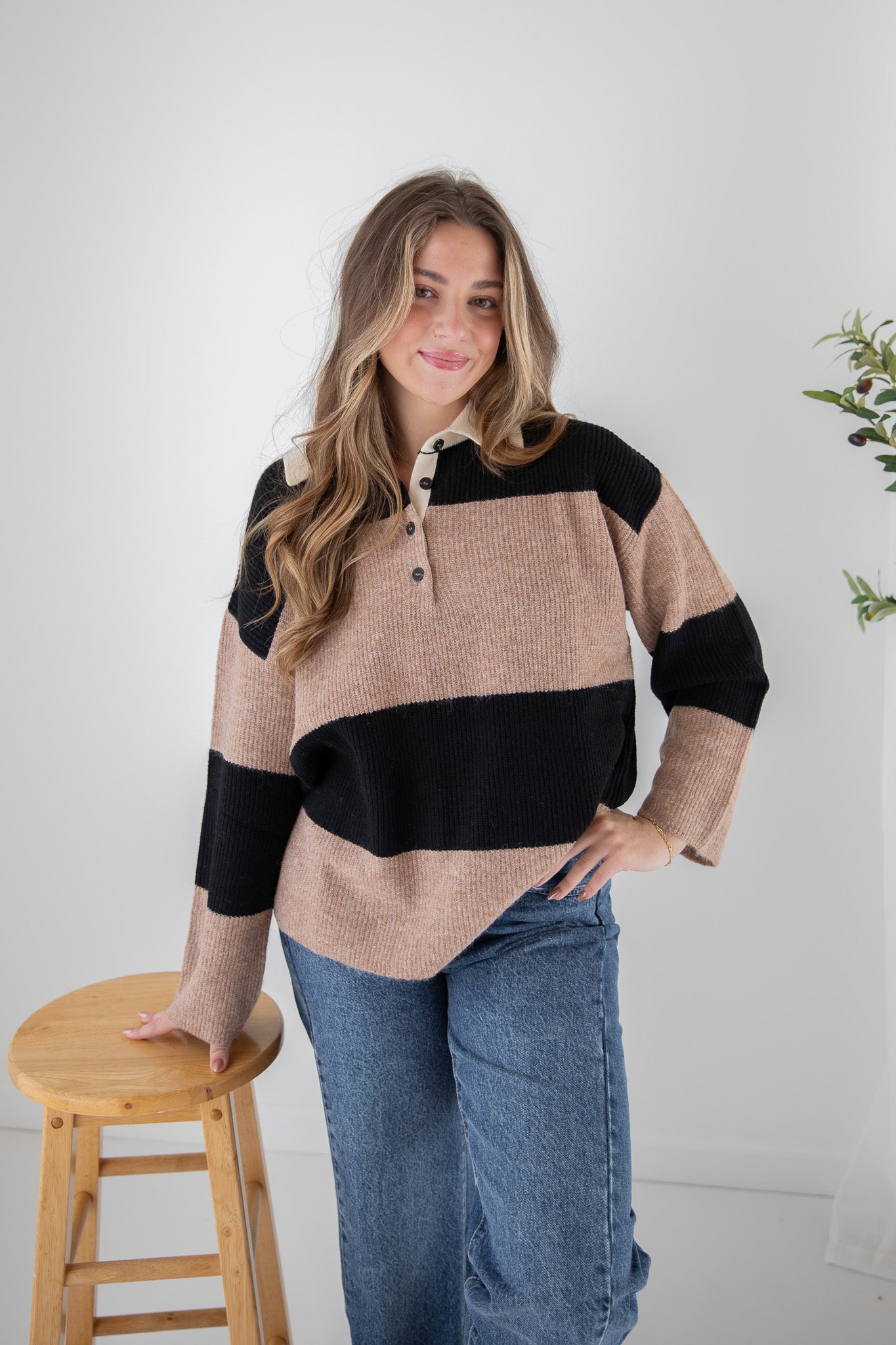 GENEVIEVE POLO STRIPED SWEATER