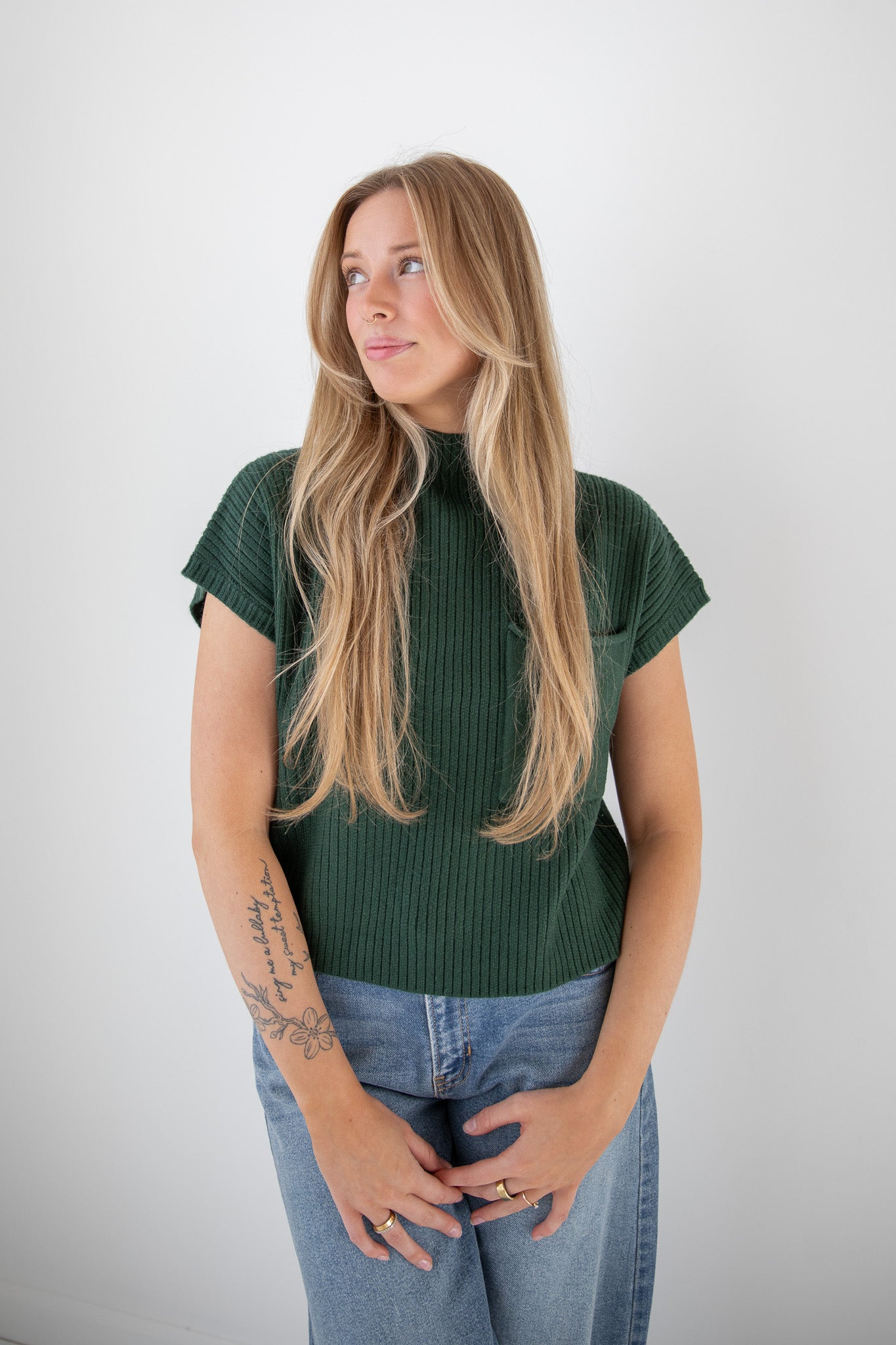 VERONICA POCKET SWEATER TOP
