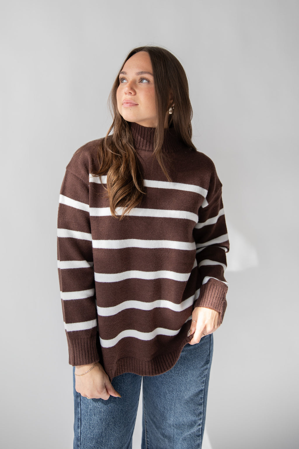 STRIPED MOCK NECK SWEATER