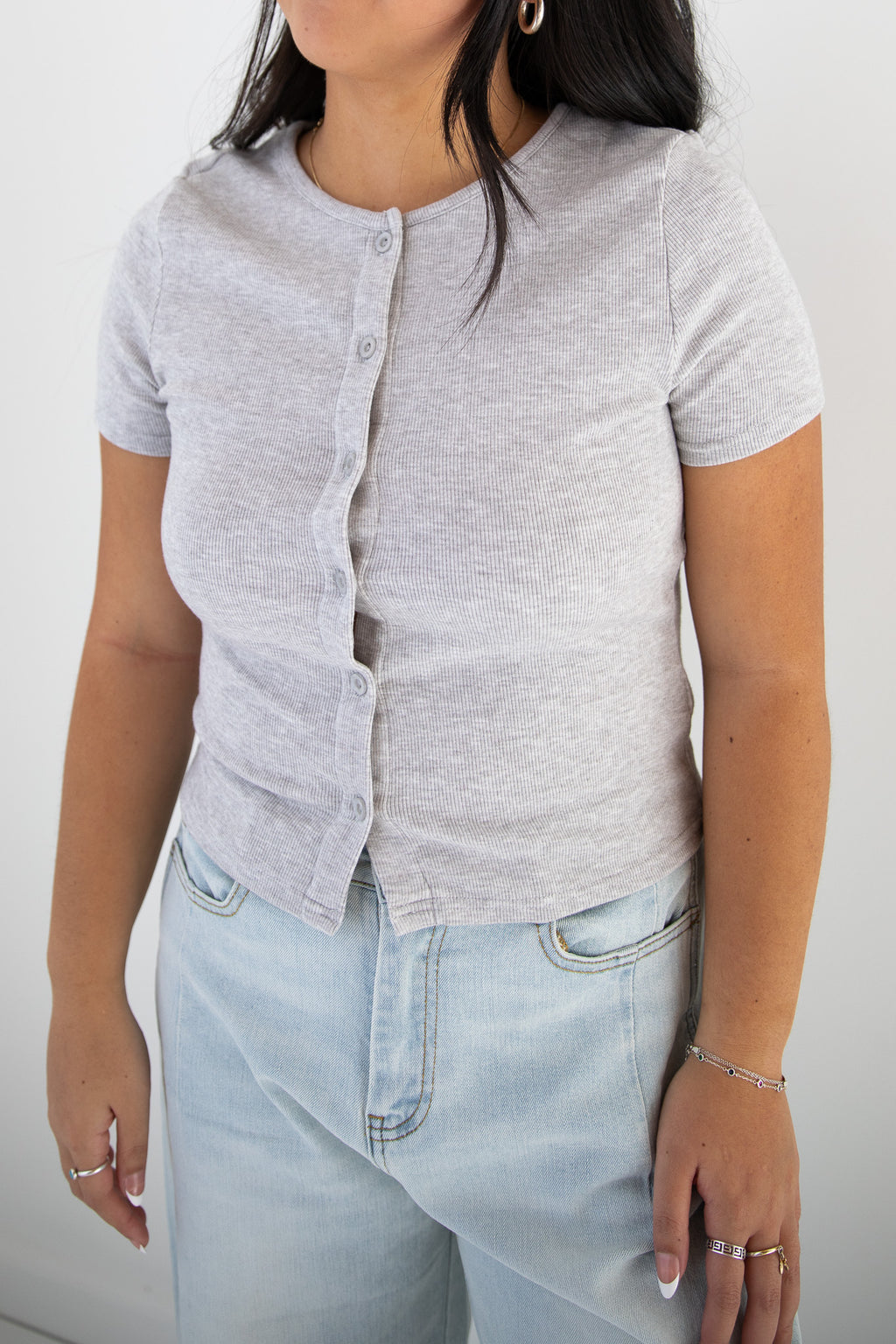 ABIGAIL RIBBED BUTTON UP TEE