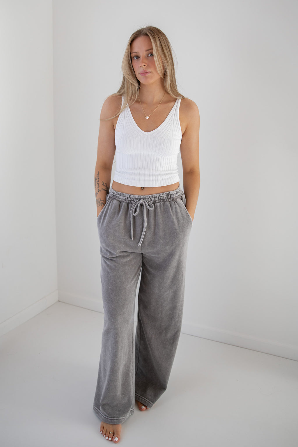 HALLIE WIDE LEG SWEATPANTS