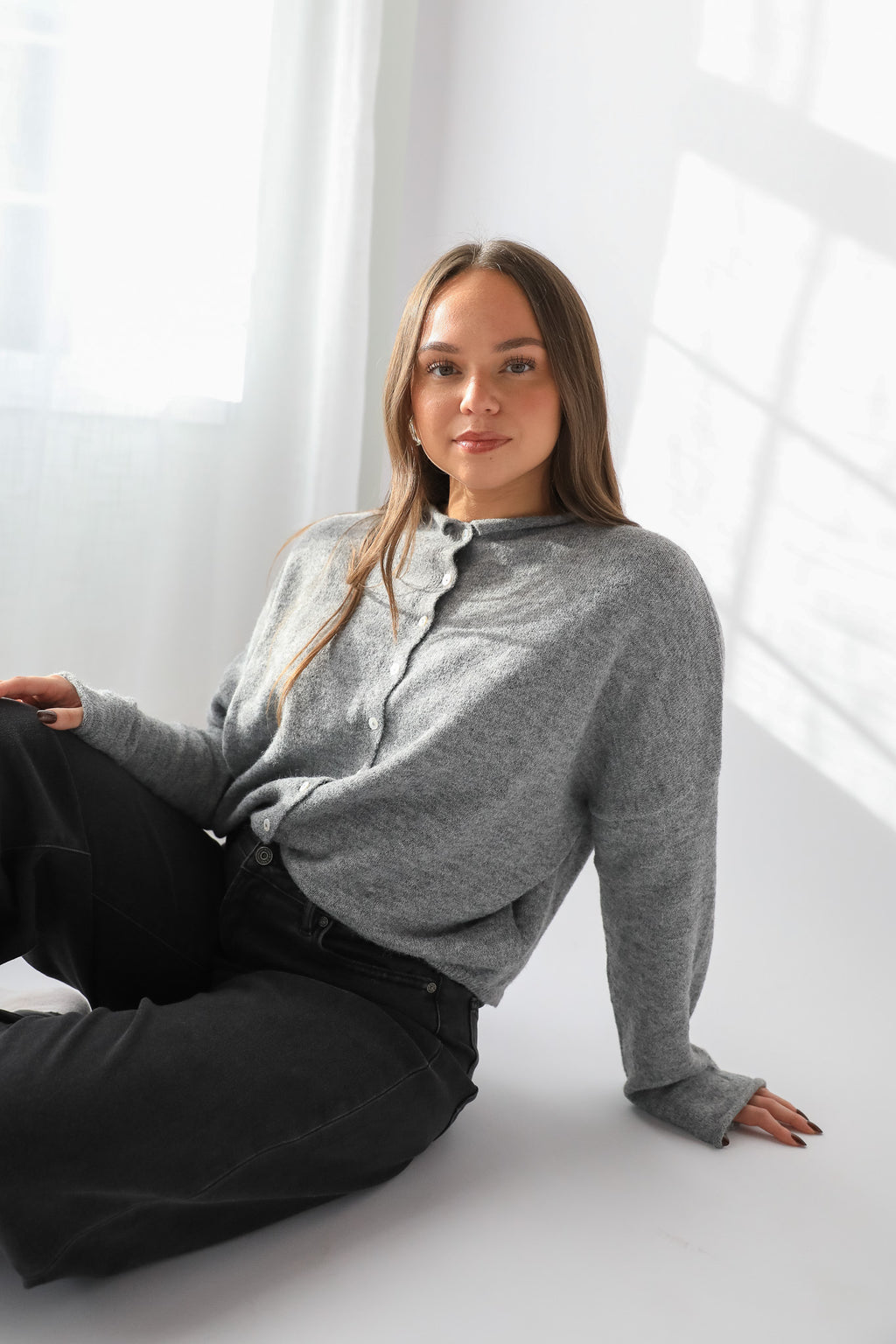 AMELIA BUTTON UP CARDIGAN