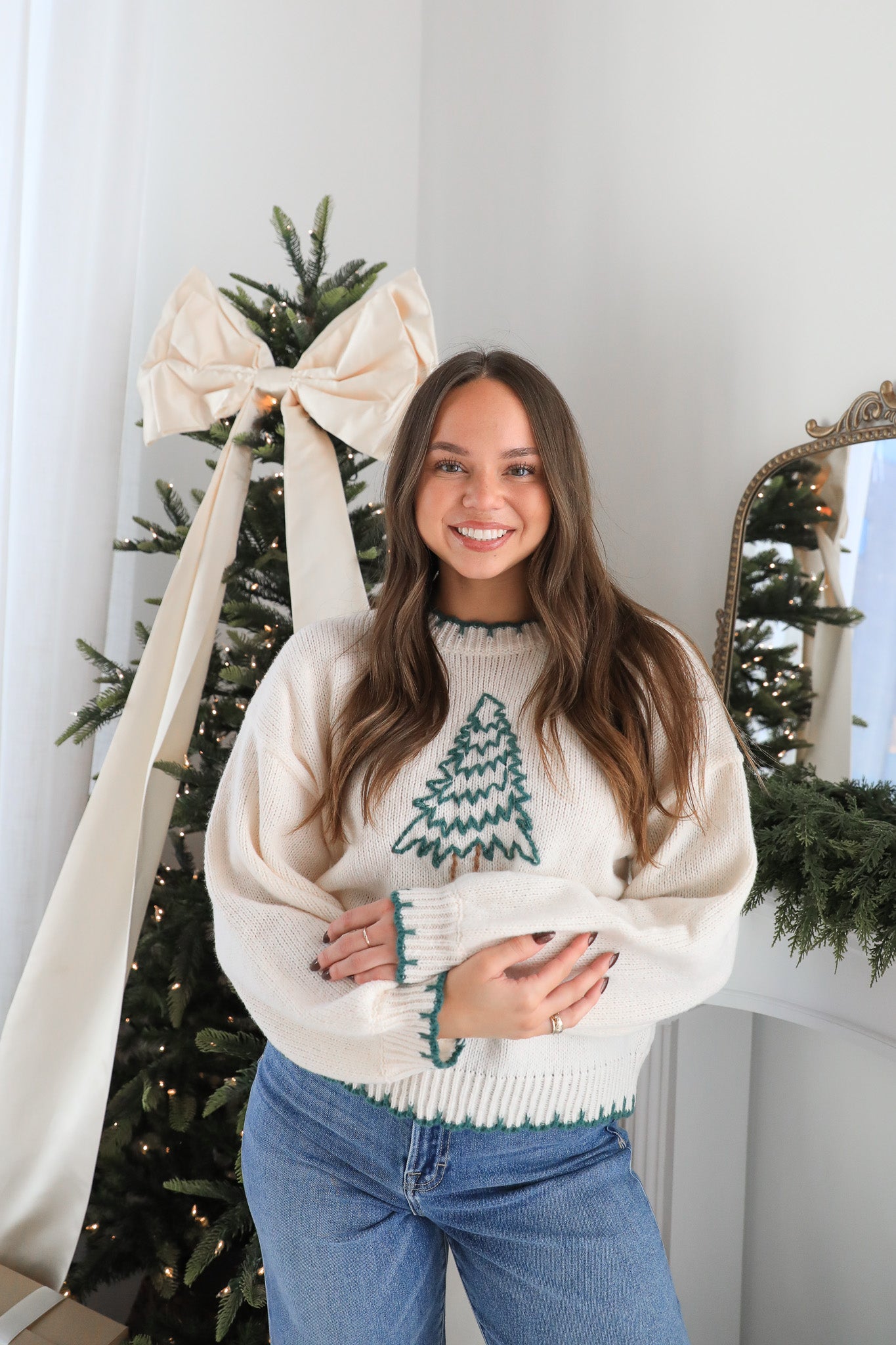EMBROIDERED TREE SWEATER