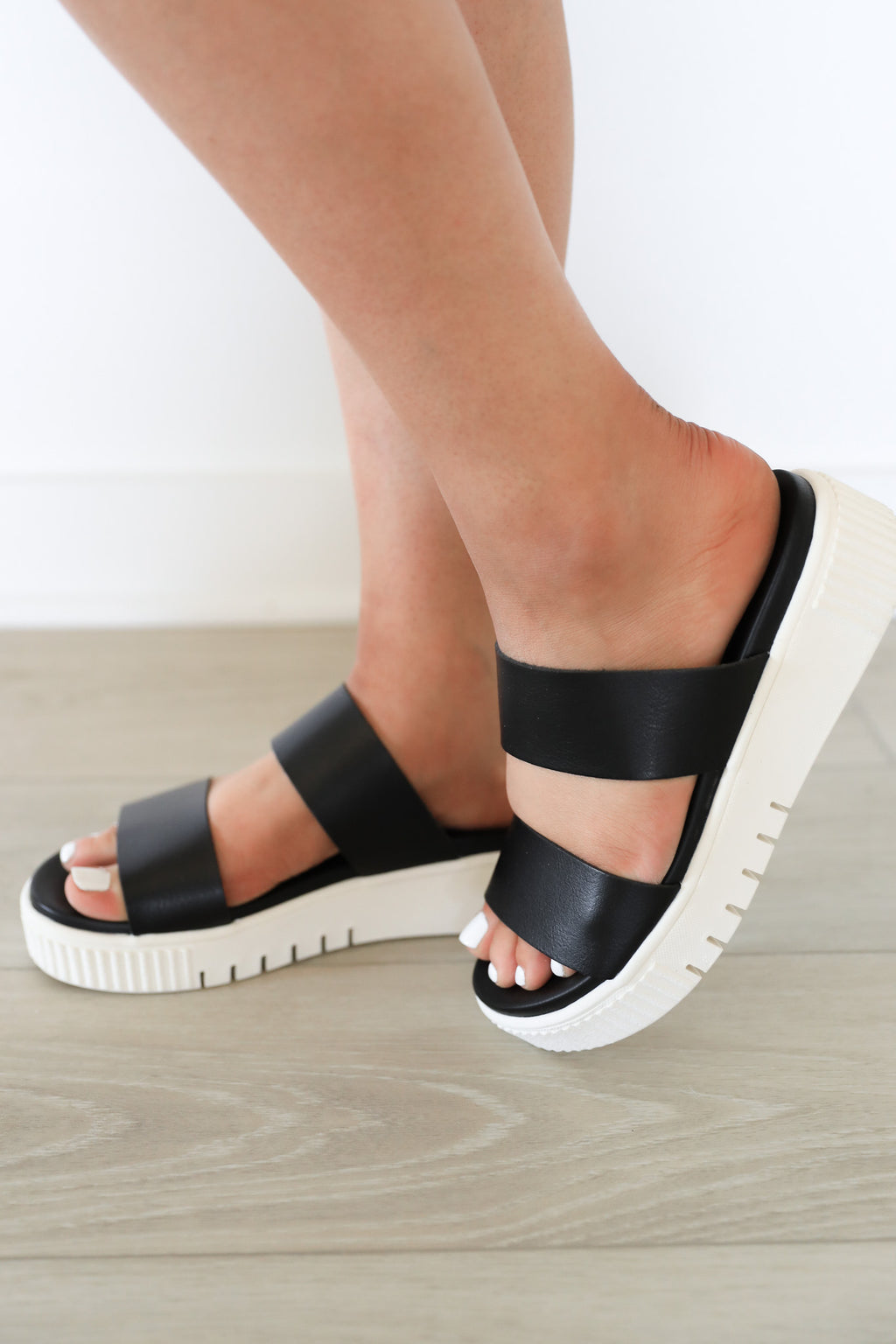 LEXI SANDAL