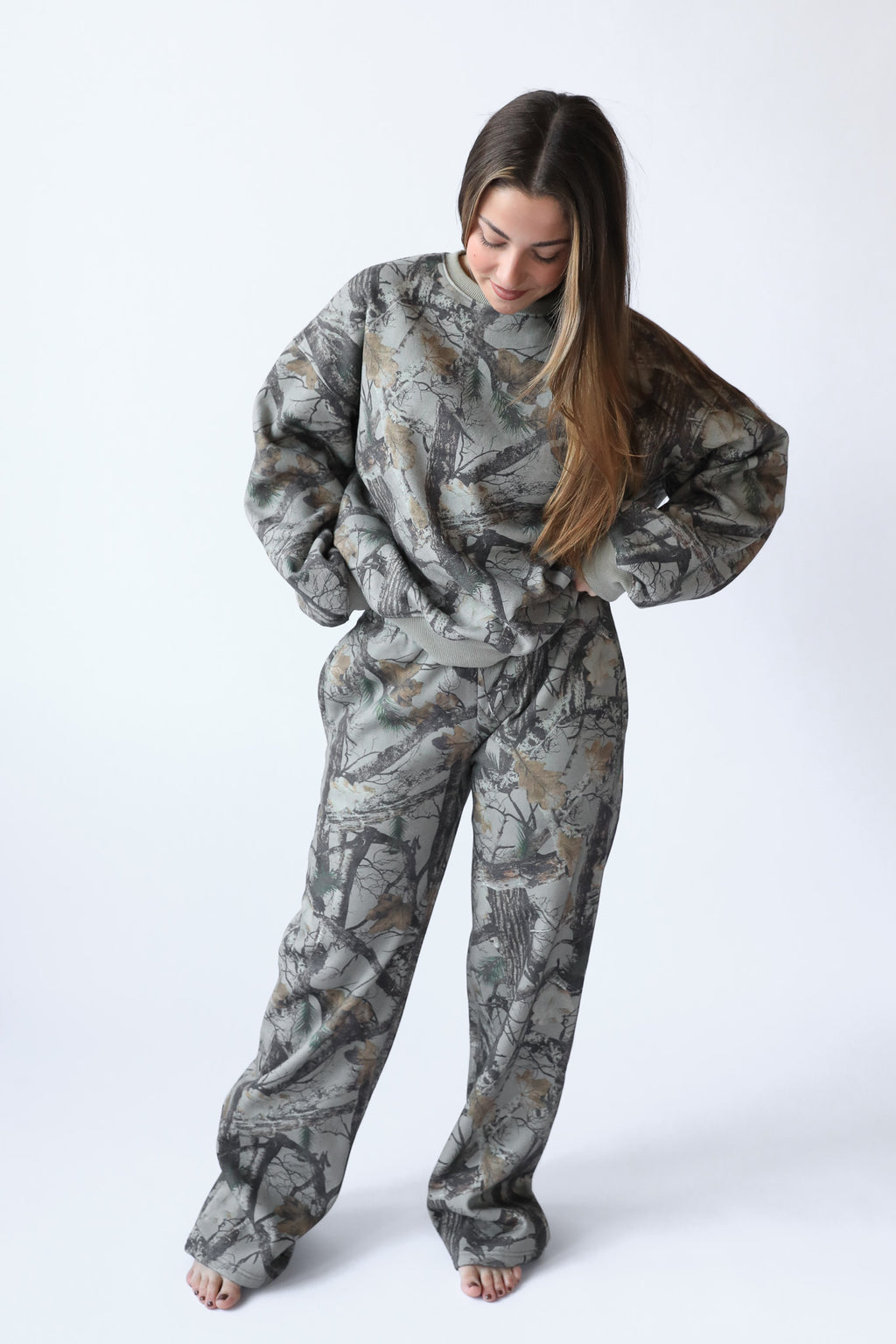 NOLA CAMO WIDE LEG SWEATPANTS