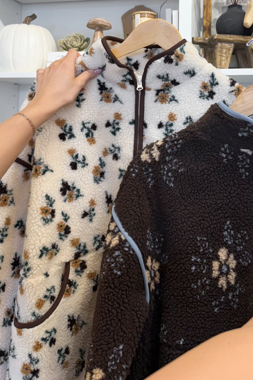 FLORAL SHERPA JACKET