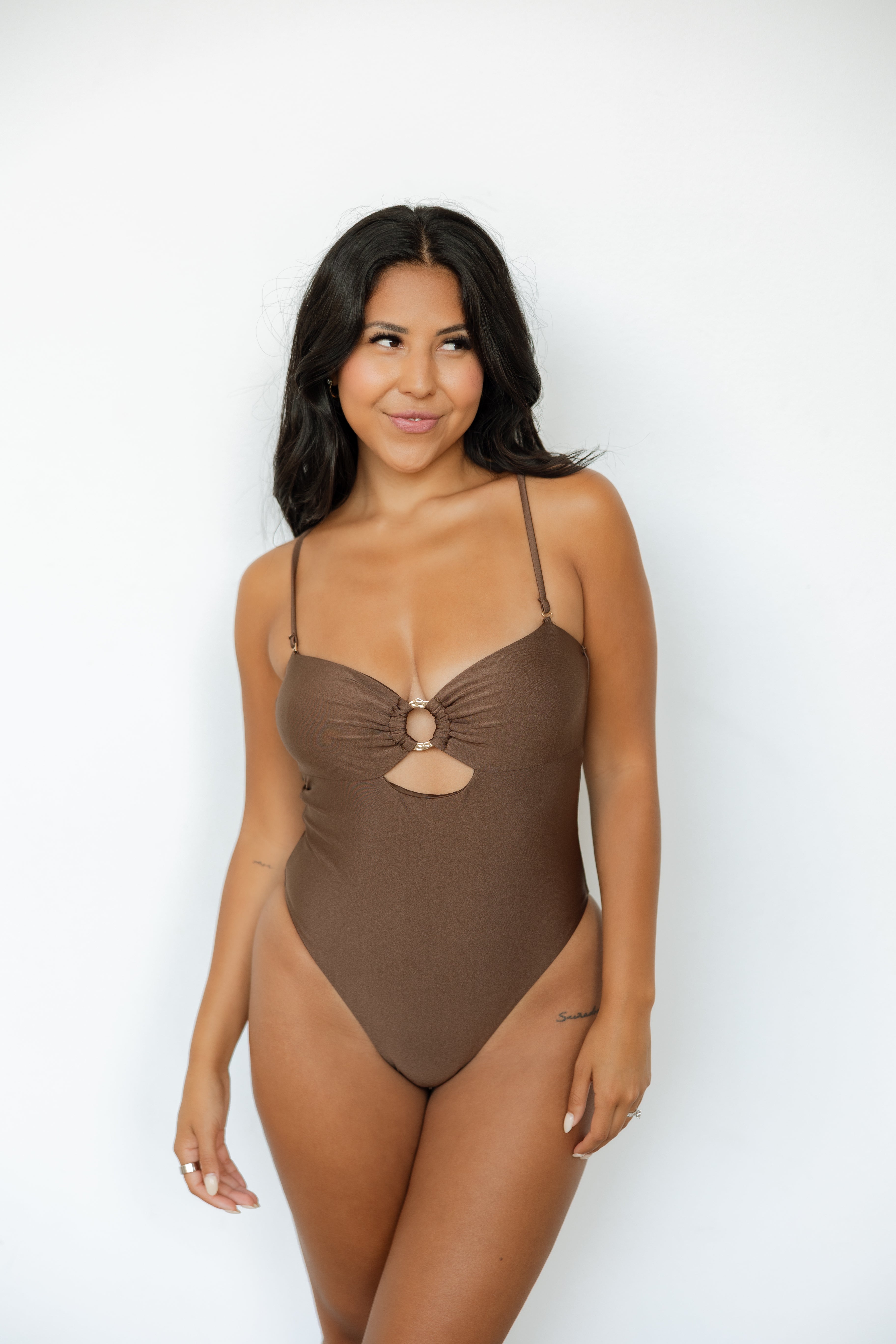 GOLDEN SUNS ONE PIECE