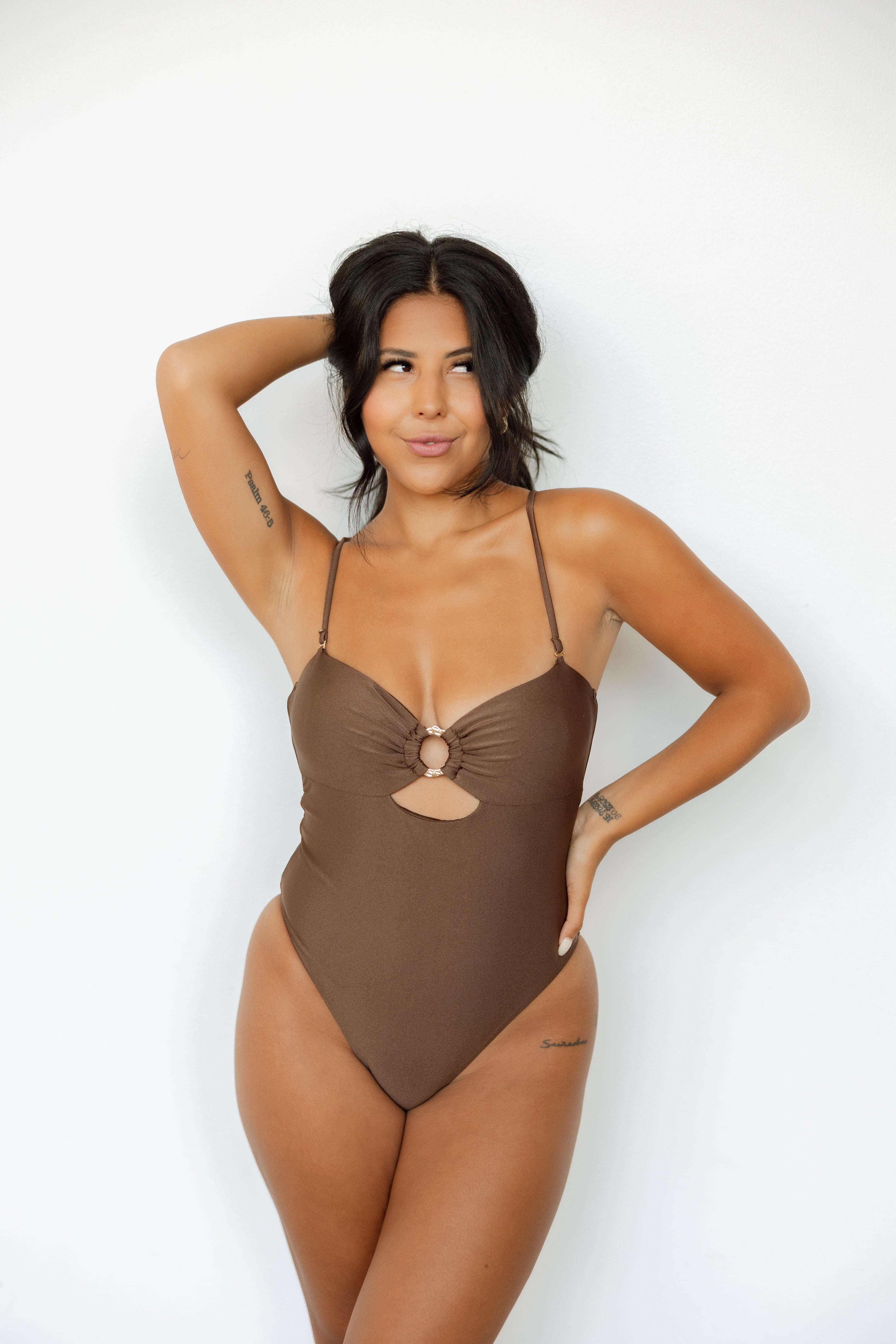 GOLDEN SUNS ONE PIECE