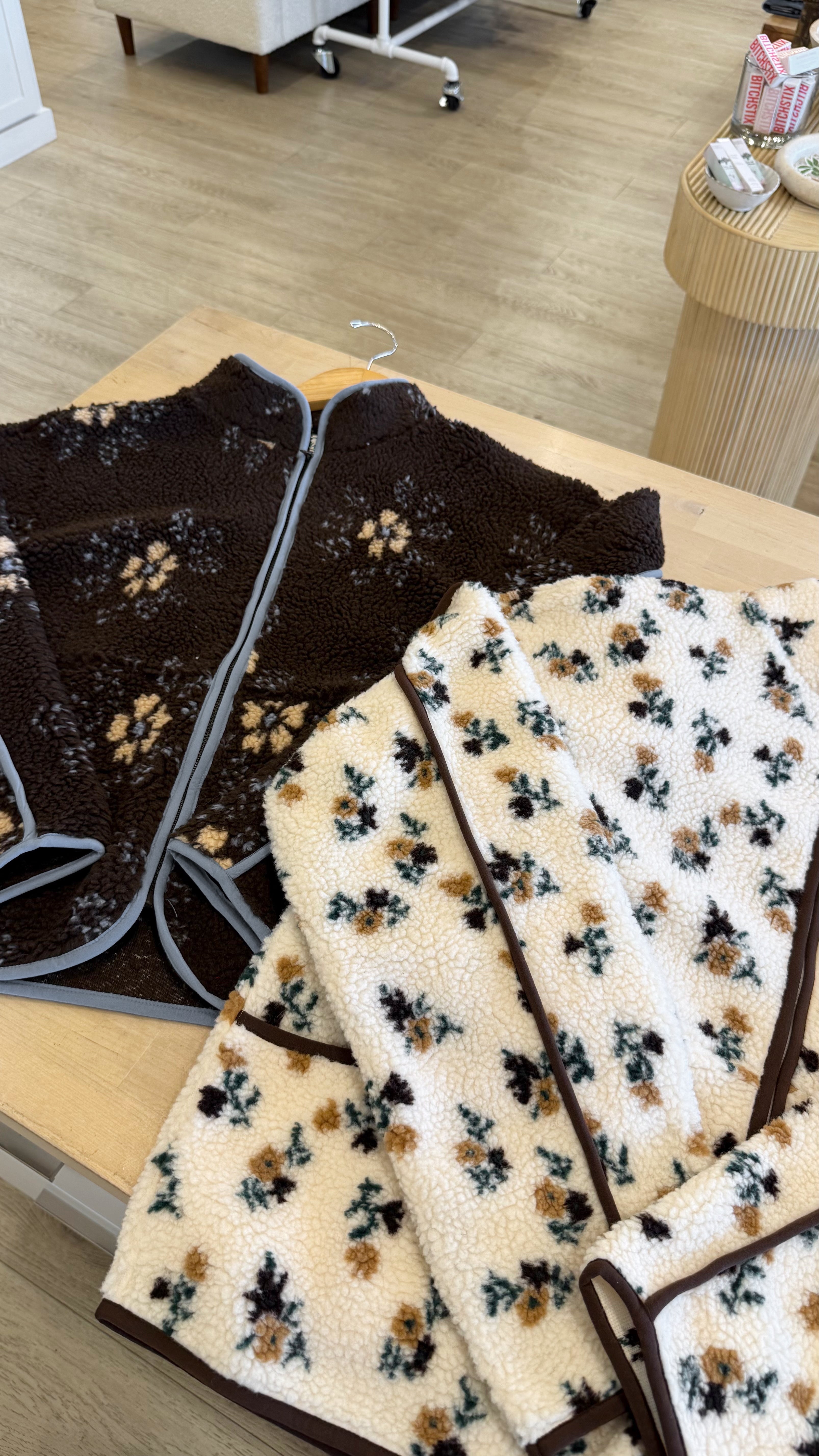 FLORAL SHERPA JACKET