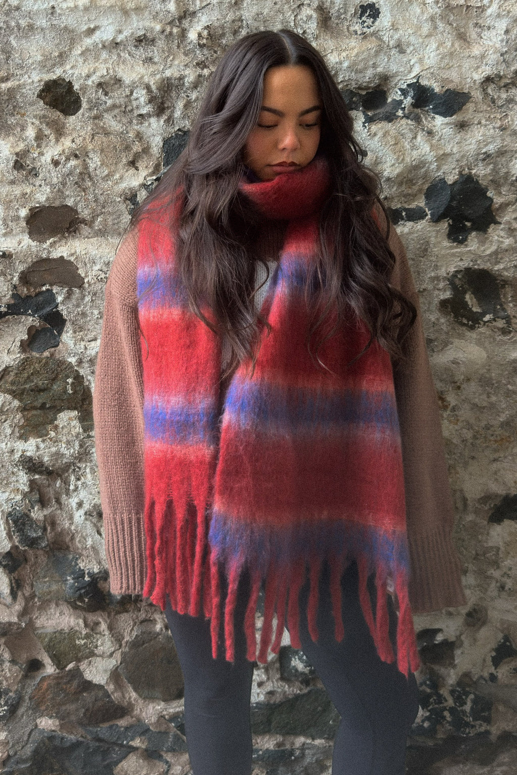 WINE COLOR BLOCK TASSEL SCARF