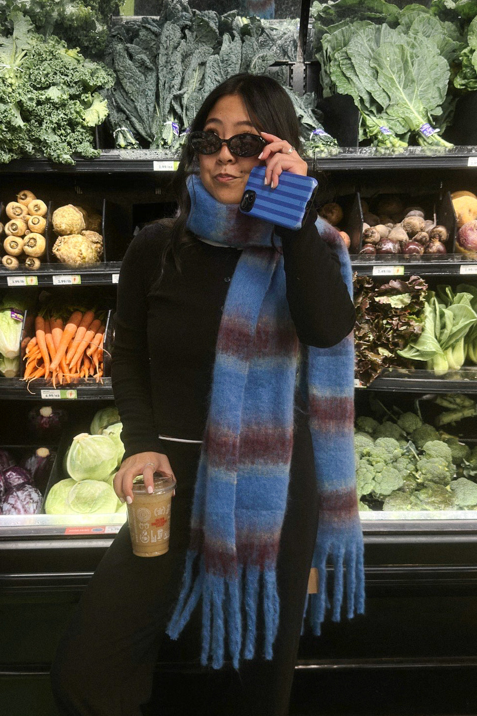 BLUE COLOR BLOCK TASSEL SCARF