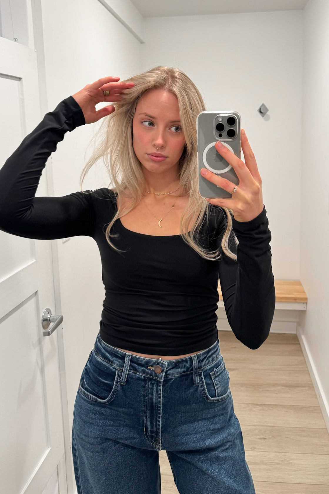 SOFT KNIT SQUARE NECK LONG SLEEVE