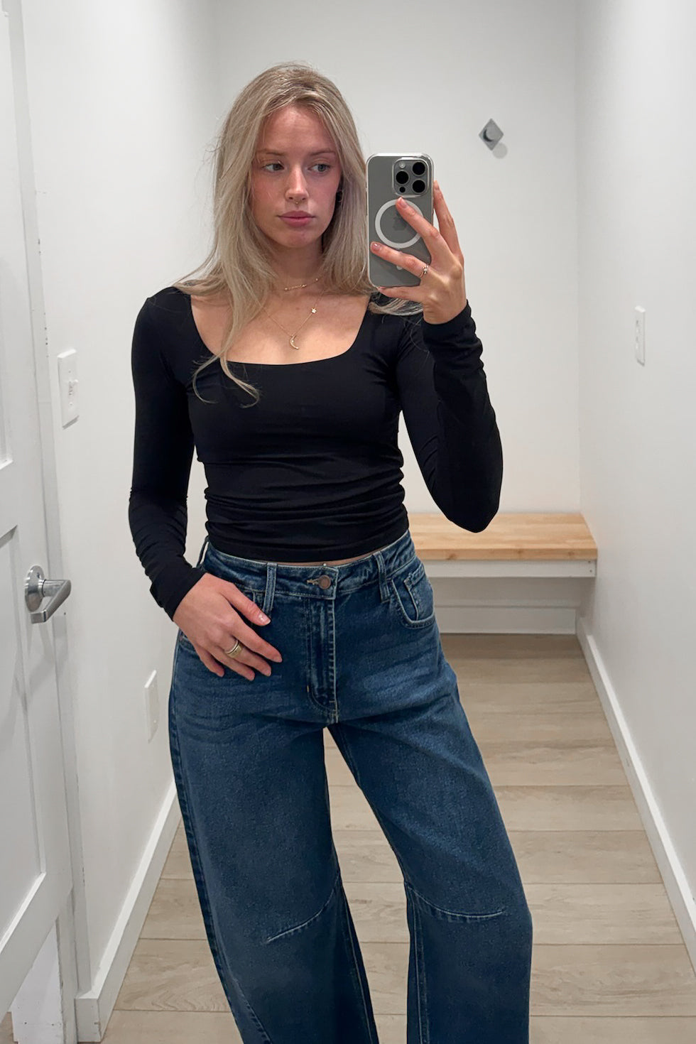 SOFT KNIT SQUARE NECK LONG SLEEVE