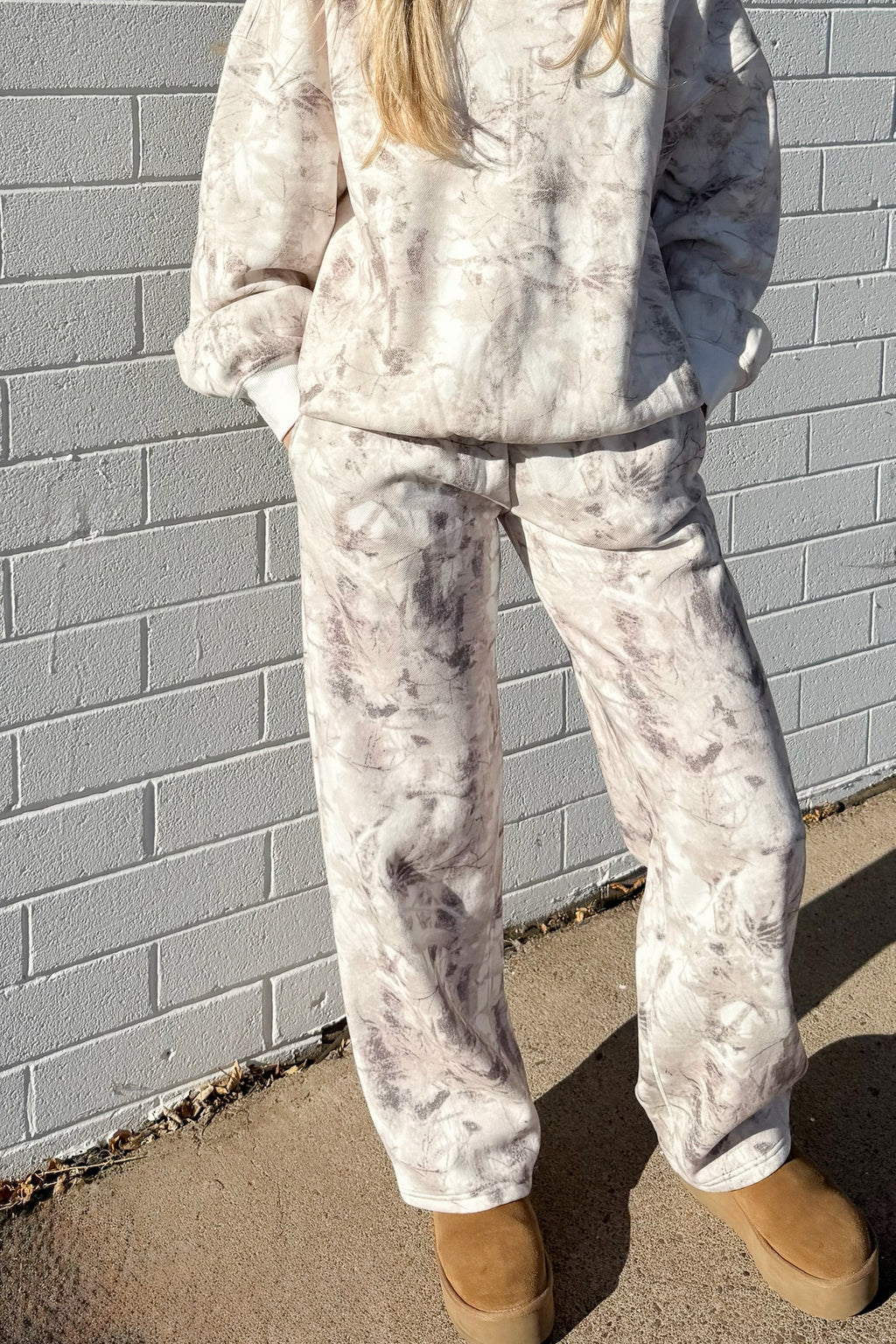 CLOUD CAMO CREWNECK PULLOVER