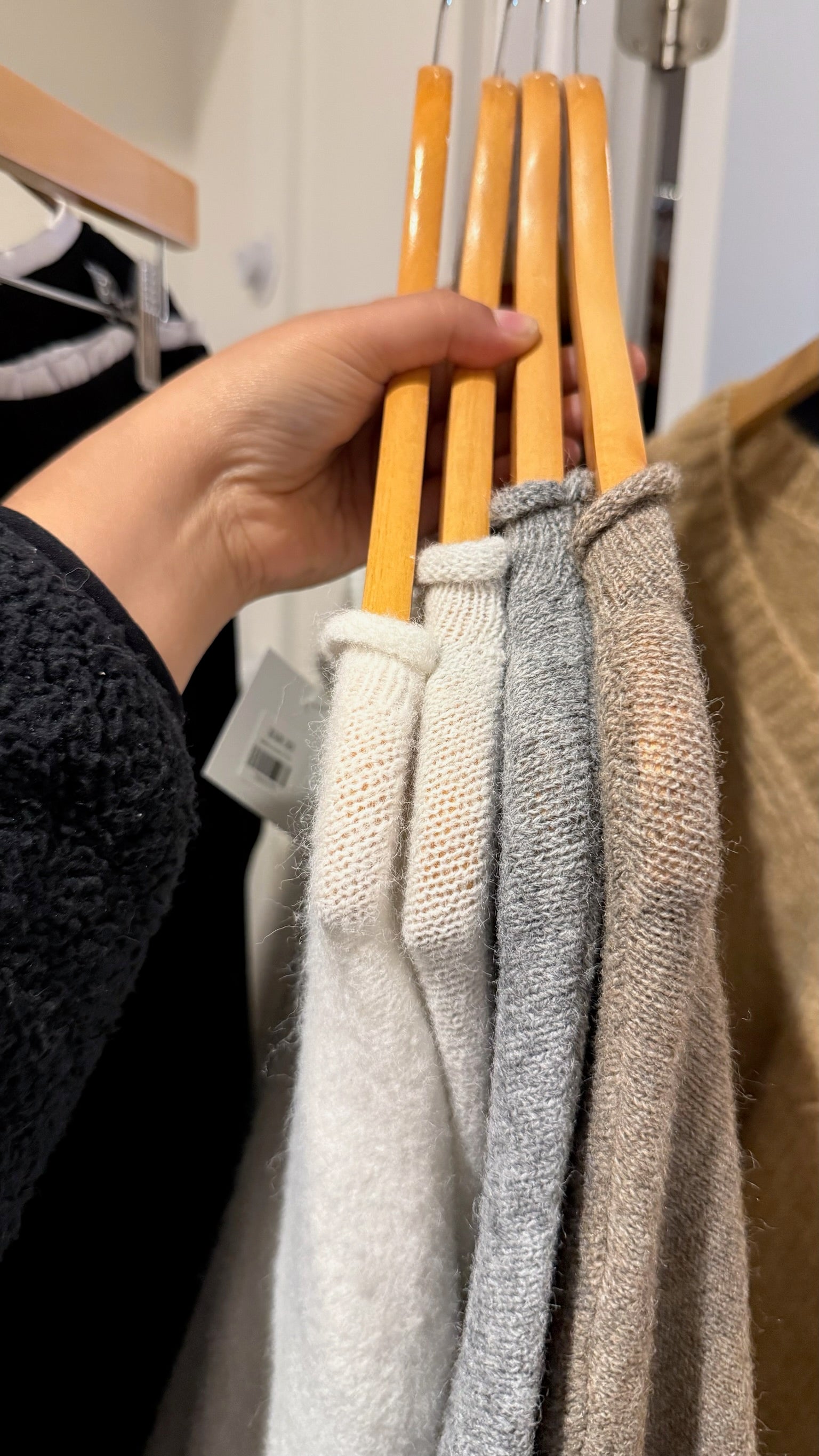 AMELIA BUTTON UP CARDIGAN