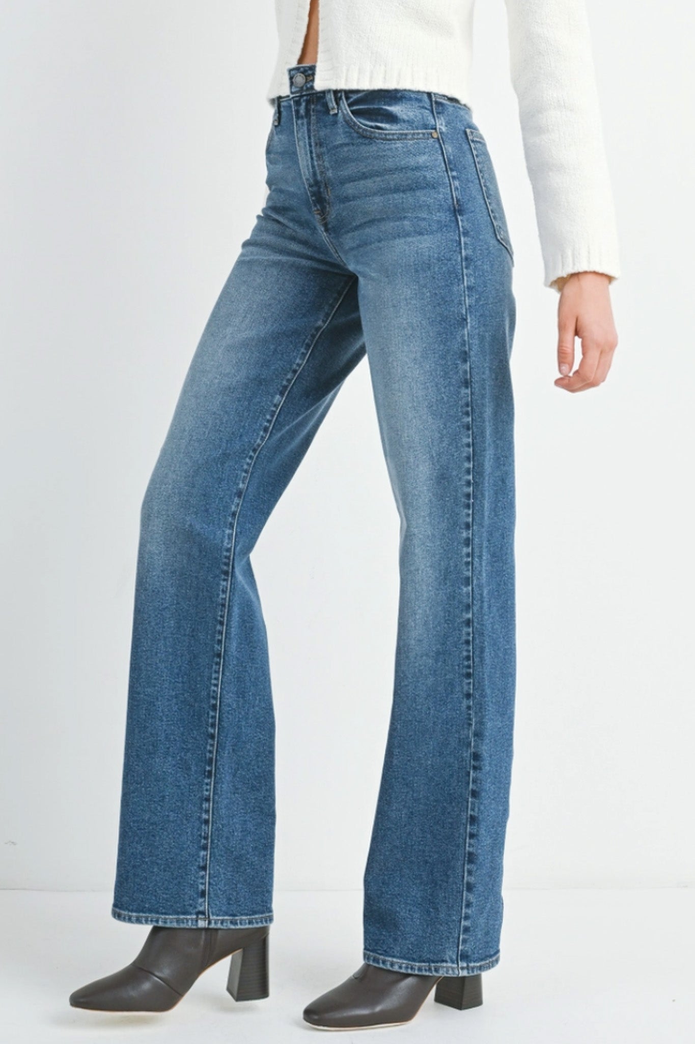 EXTRA LONG STRAIGHT JEAN