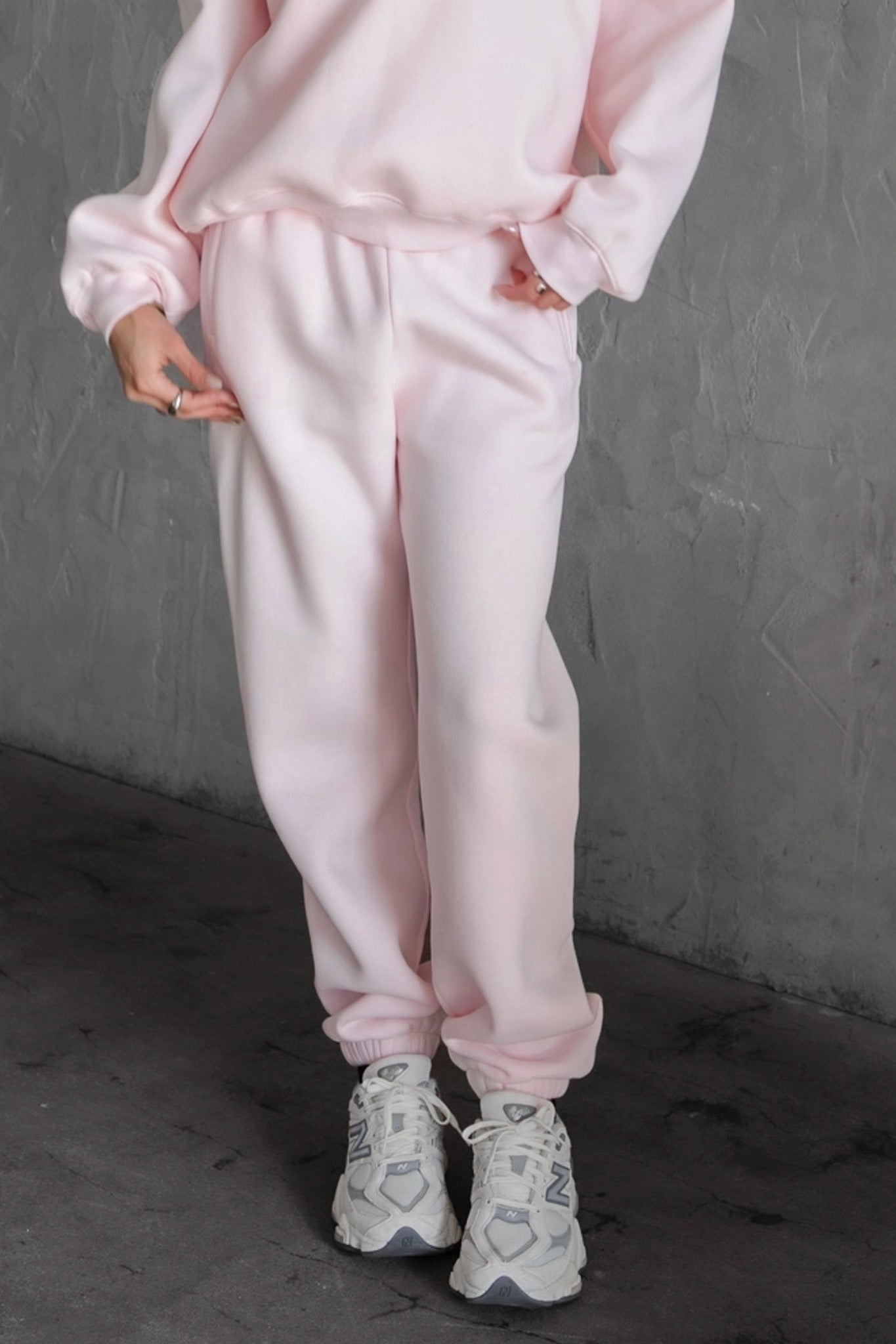 EASY LIVING HIGH WAISTED SWEATPANTS