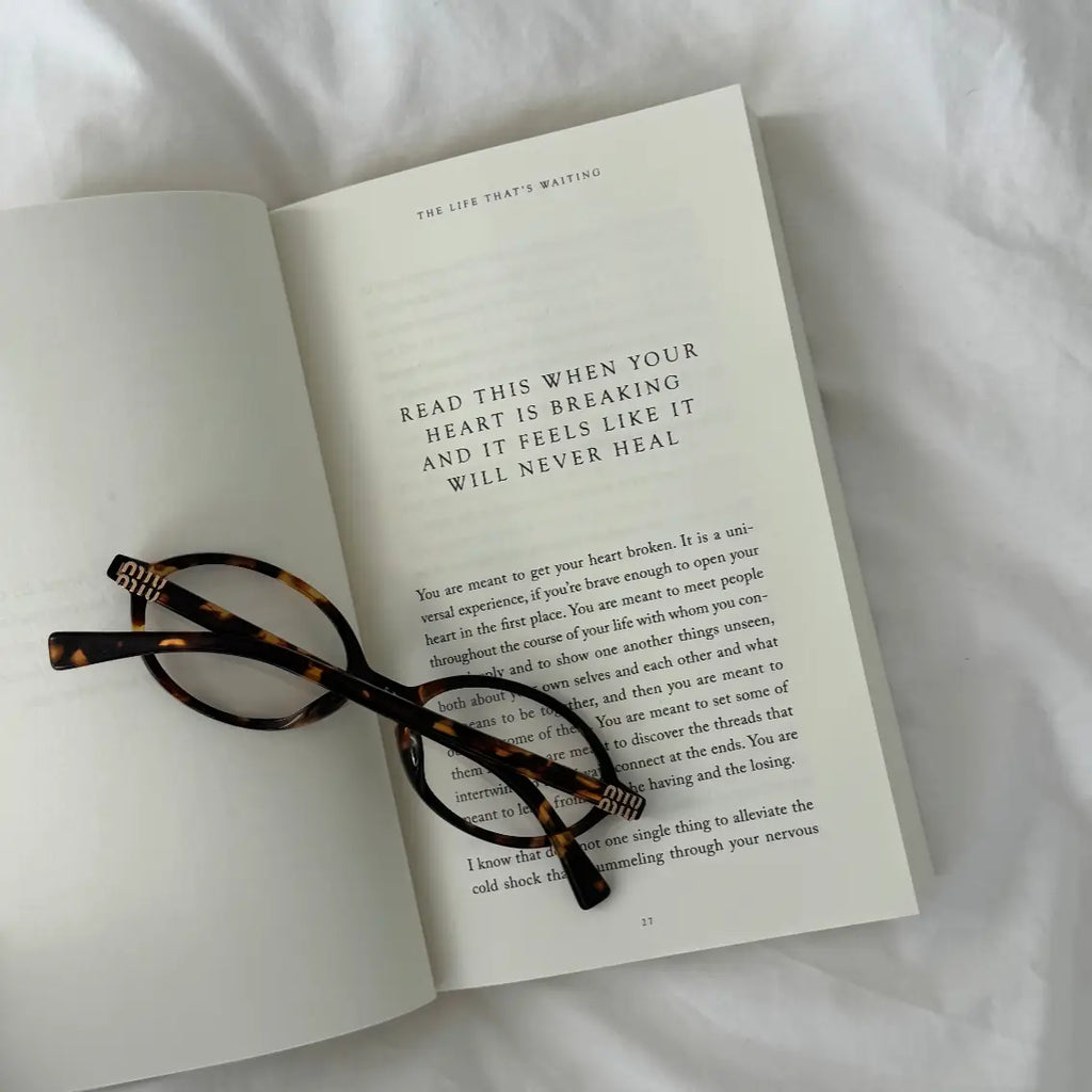 THE LIFE THAT'S WAITING BOOK