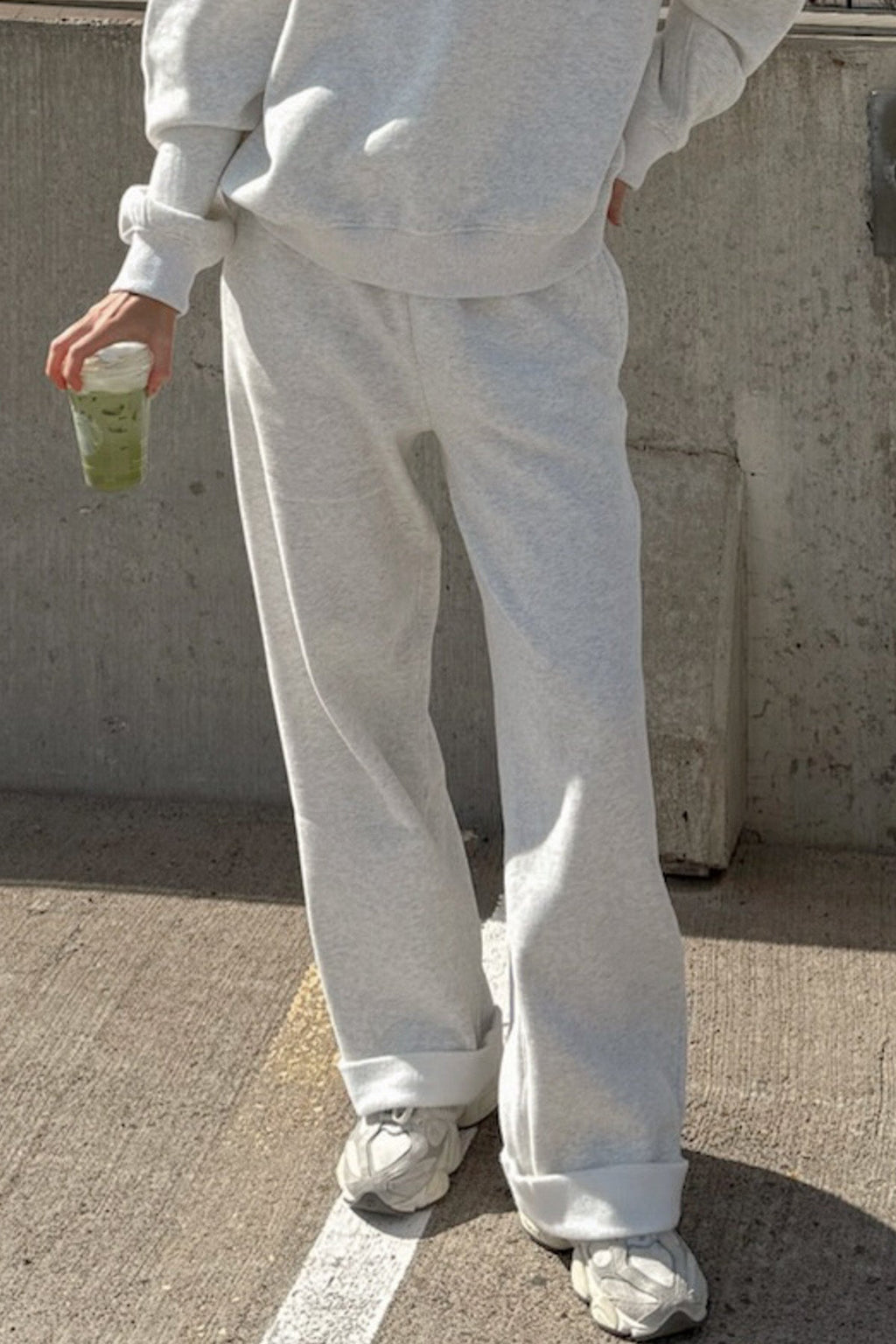 EASY LIVING WIDE LEG SWEATPANT