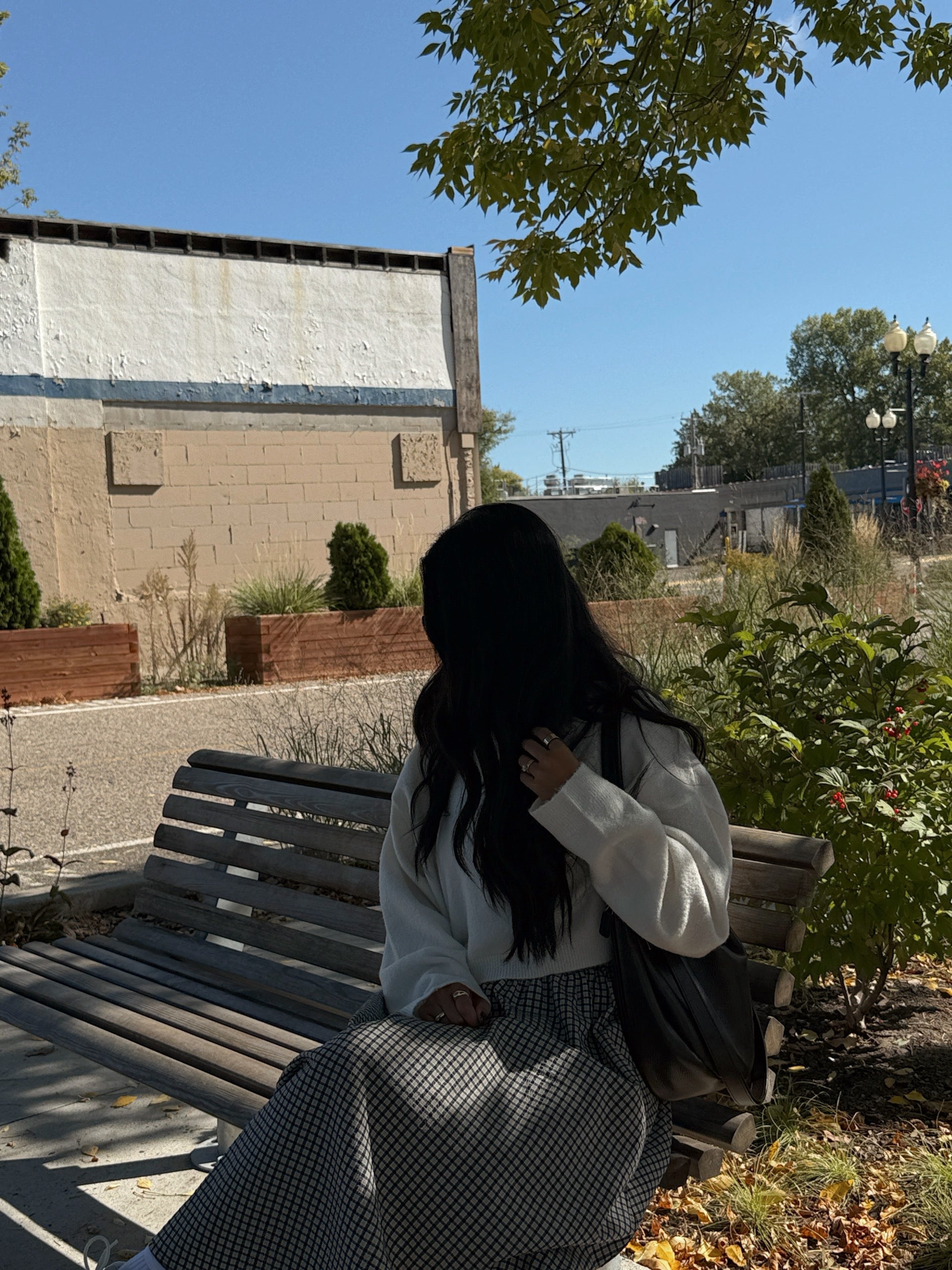 ABBY CROPPED SWEATER